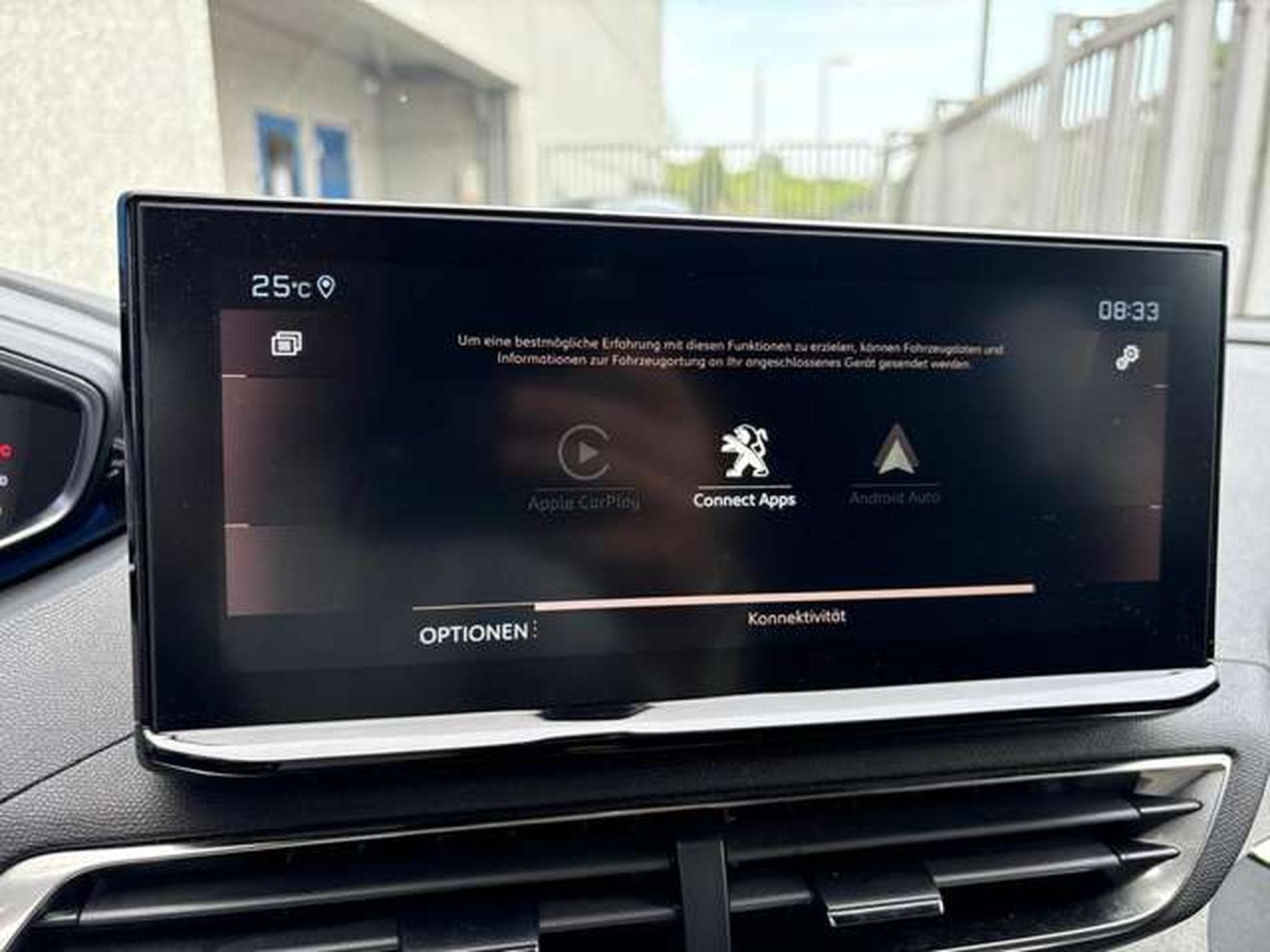 Peugeot 5008 5008 PureTech 130 EAT8 Stop (2023) - Foto 9