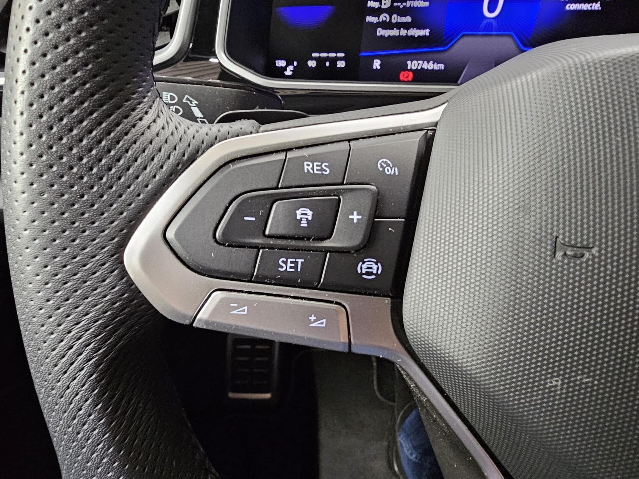 VW T-Roc 150cv R-Line Edition DSG7 (2025) - Photo 13