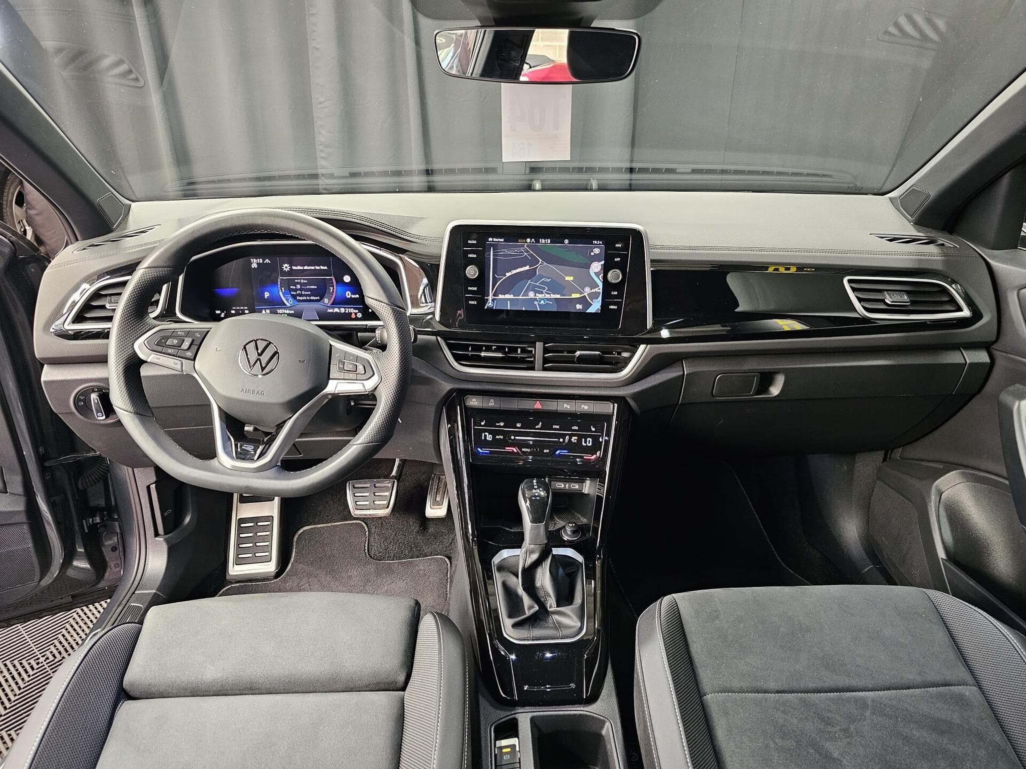 VW T-Roc 150cv R-Line Edition DSG7 (2025) - Photo 2