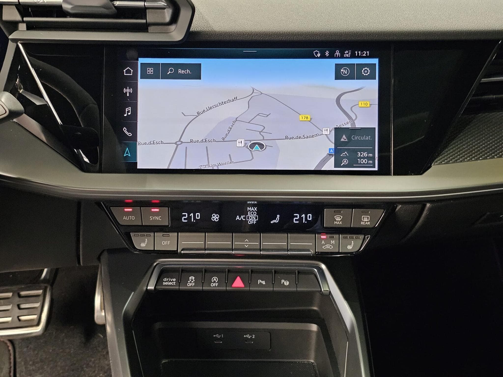 Audi RS3 Limousine (2022) - Photo 13
