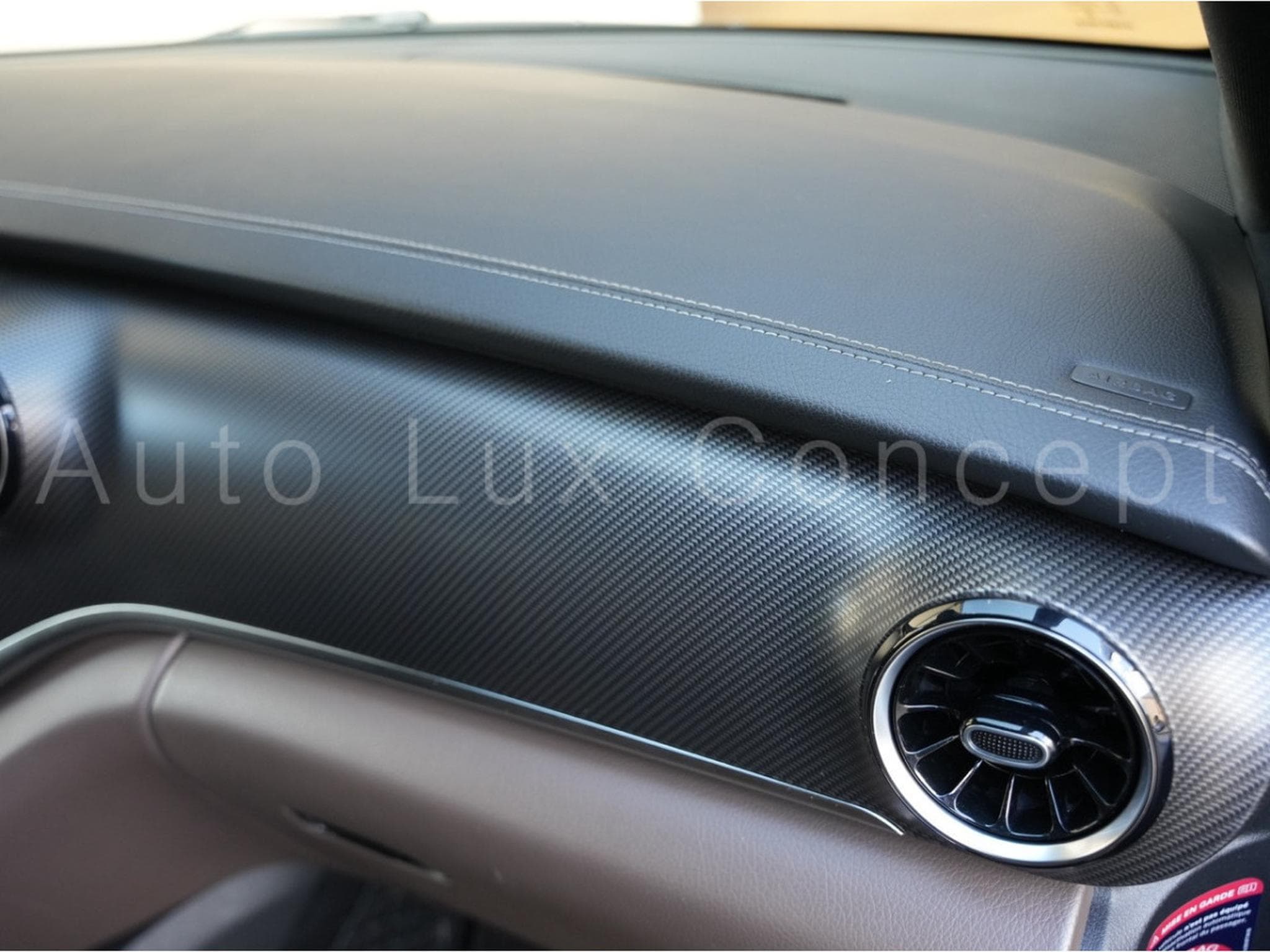 Mercedes V 300 d 4MATIC XL AVANTGARDE AMG Line 9G-TRONIC (2022) - Photo 29