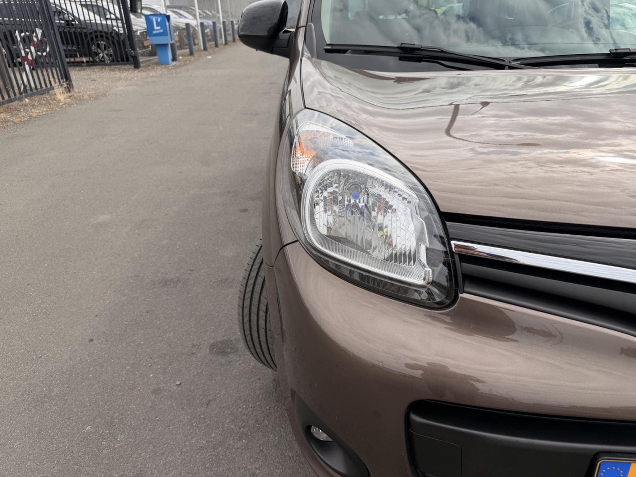 Renault Kangoo 1.5 dCi 115 LIMITED R-Link (2019) - Foto 9