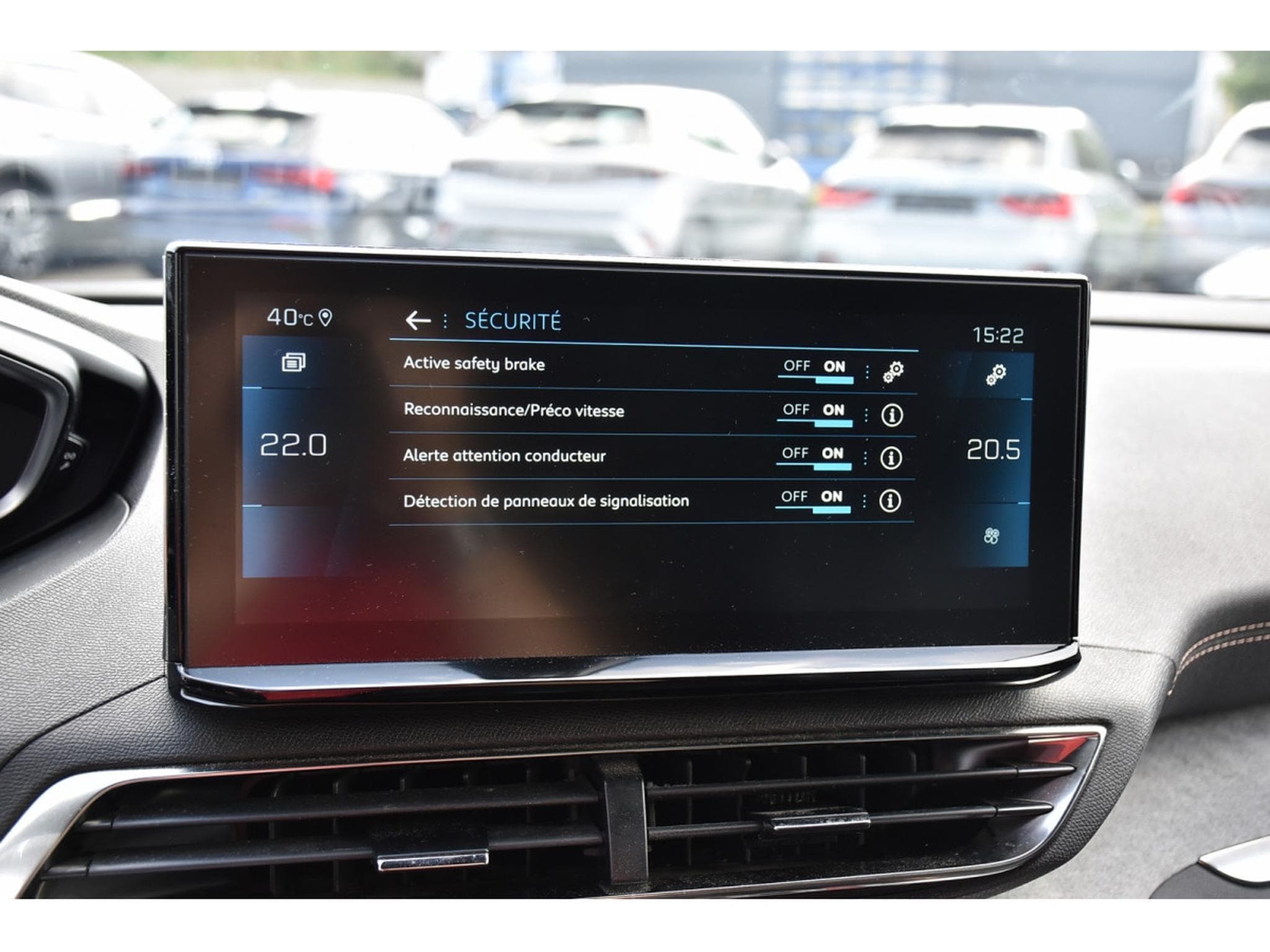 Peugeot 5008 1.5 BlueHDI GT EAT8 PANO CUIR FOCAL ACC SIDE CAM360 1° MAIN (2023) - Foto 14