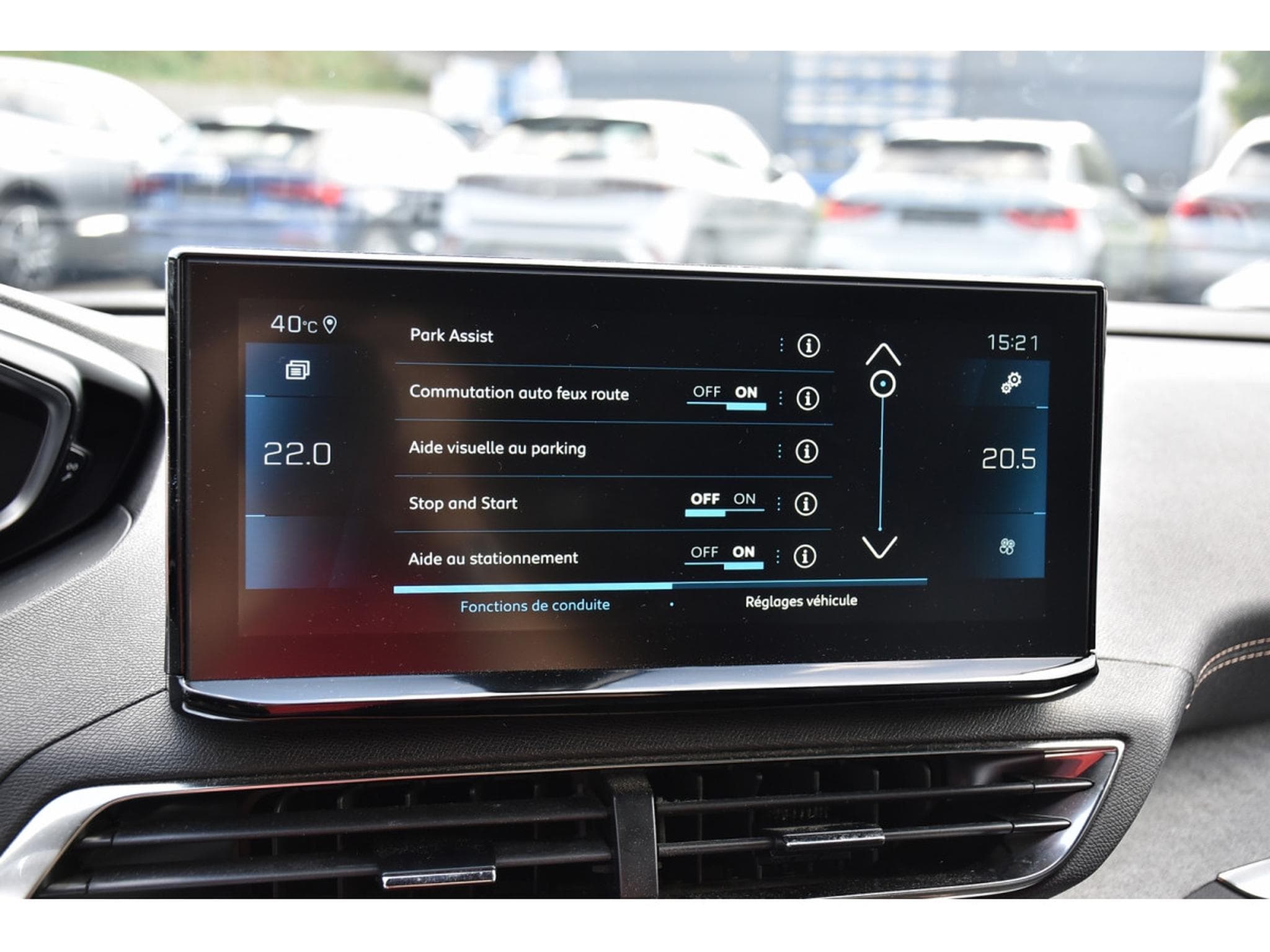 Peugeot 5008 1.5 BlueHDI GT EAT8 PANO CUIR FOCAL ACC SIDE CAM360 1° MAIN (2023) - Foto 15