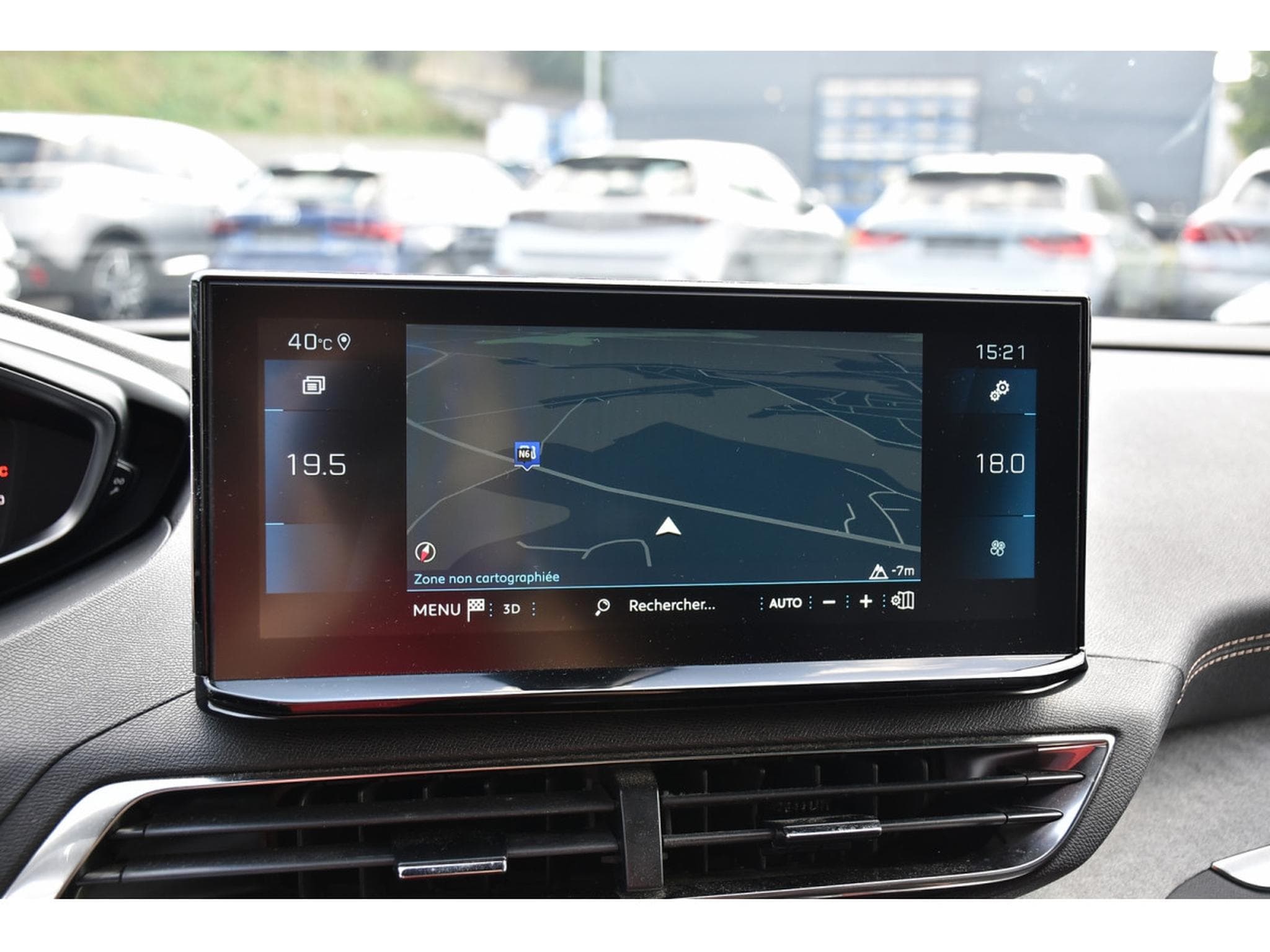 Peugeot 5008 1.5 BlueHDI GT EAT8 PANO CUIR FOCAL ACC SIDE CAM360 1° MAIN (2023) - Foto 8