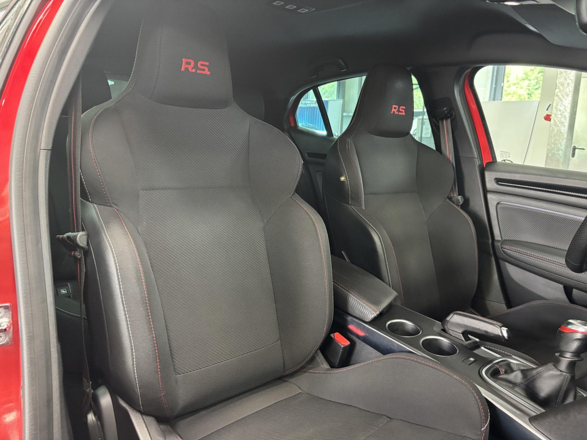 Renault Megane 1.8 TCe RS 300 (2021) - Photo 12