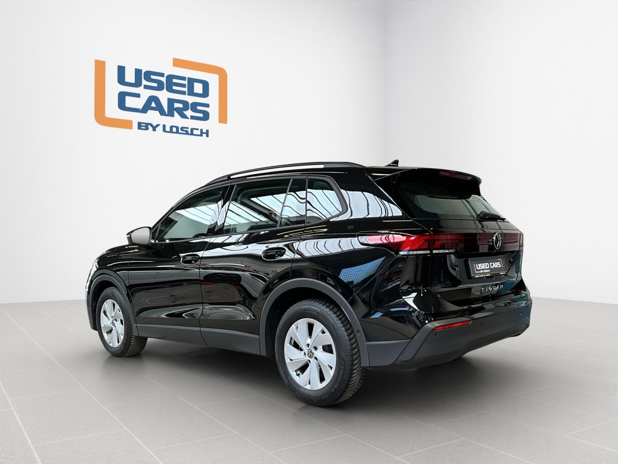 VW Tiguan Life+DSG+AHK+P.Info.+RearView (2025) - Photo 5