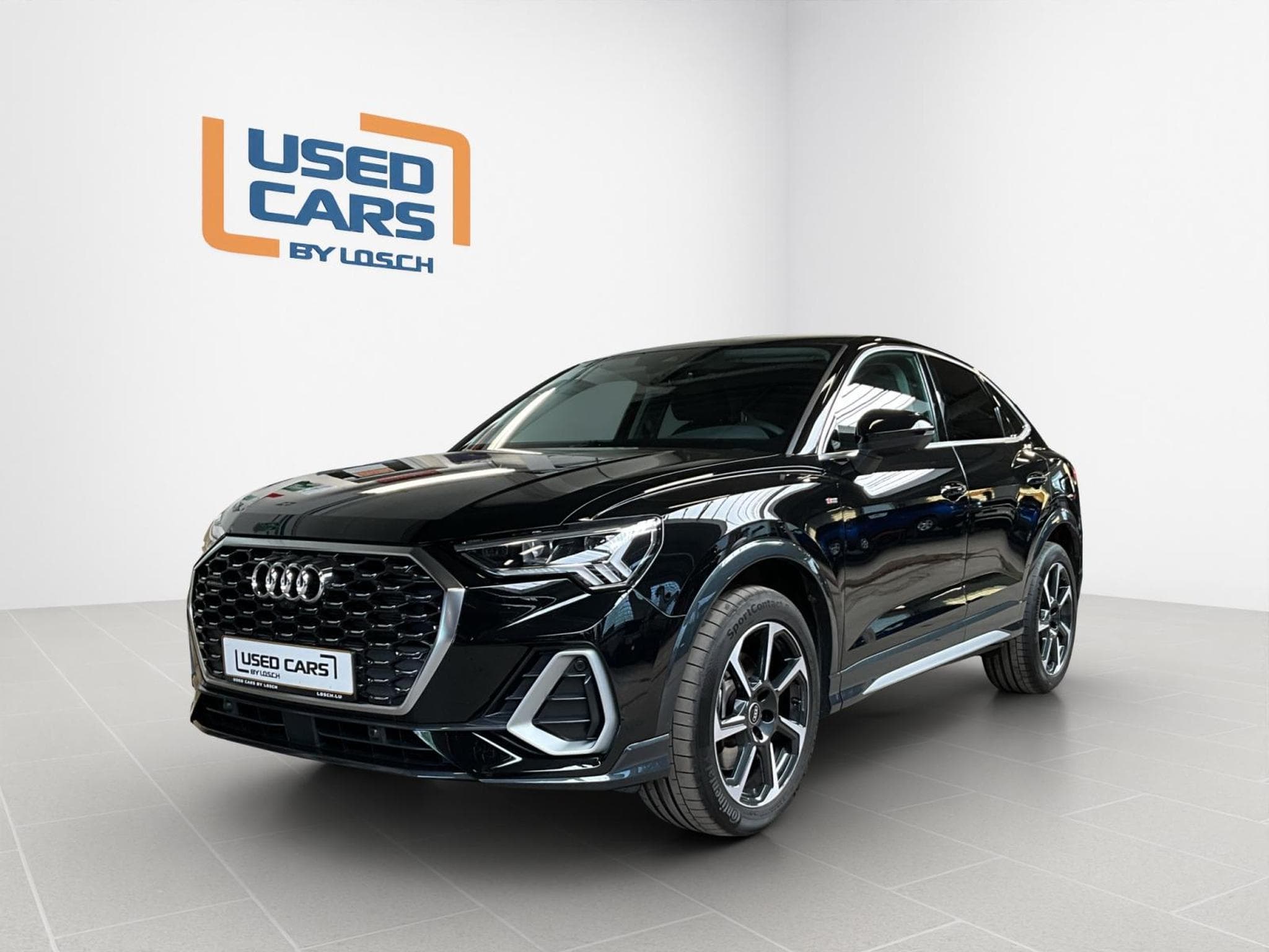 Audi Q3 SB+S-Line+40TFSI+Quattro+S-Tronic+P.Business (2022) - Photo 1