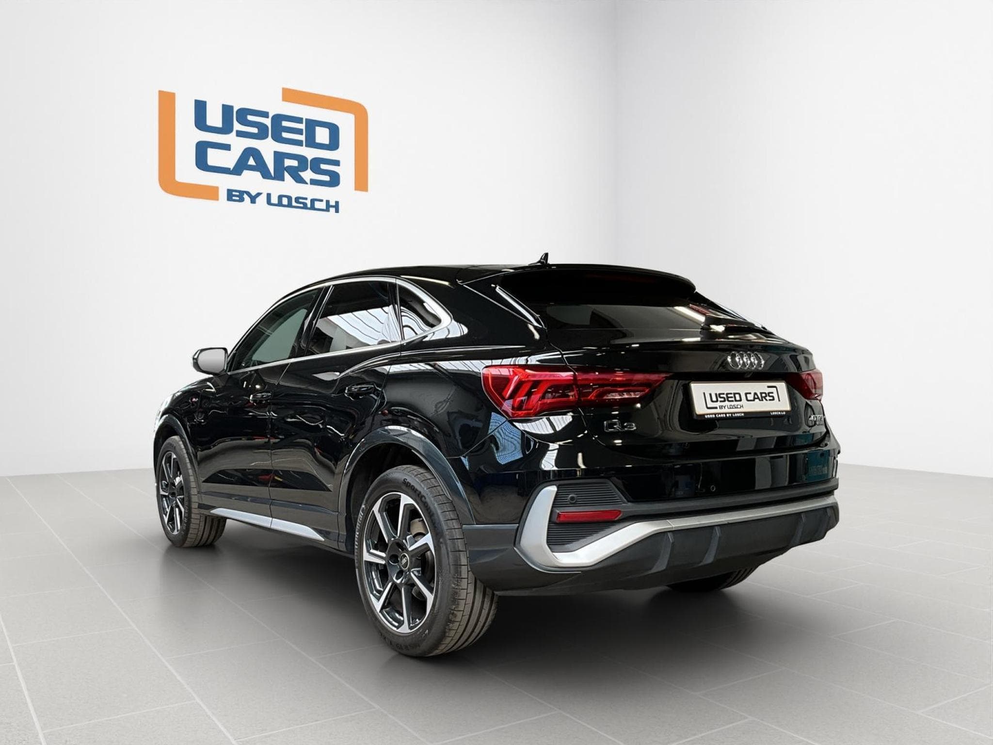 Audi Q3 SB+S-Line+40TFSI+Quattro+S-Tronic+P.Business (2022) - Photo 7
