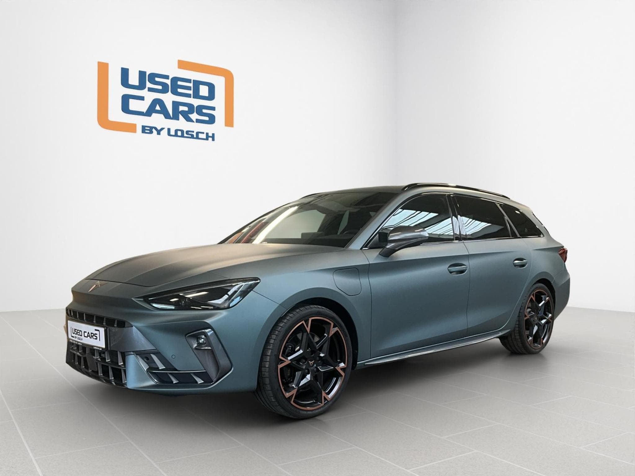 Cupra Leon ST+VZ+PHEV+DSG+Sound-immersive+Skyline+LM19 (2025) - Photo 4