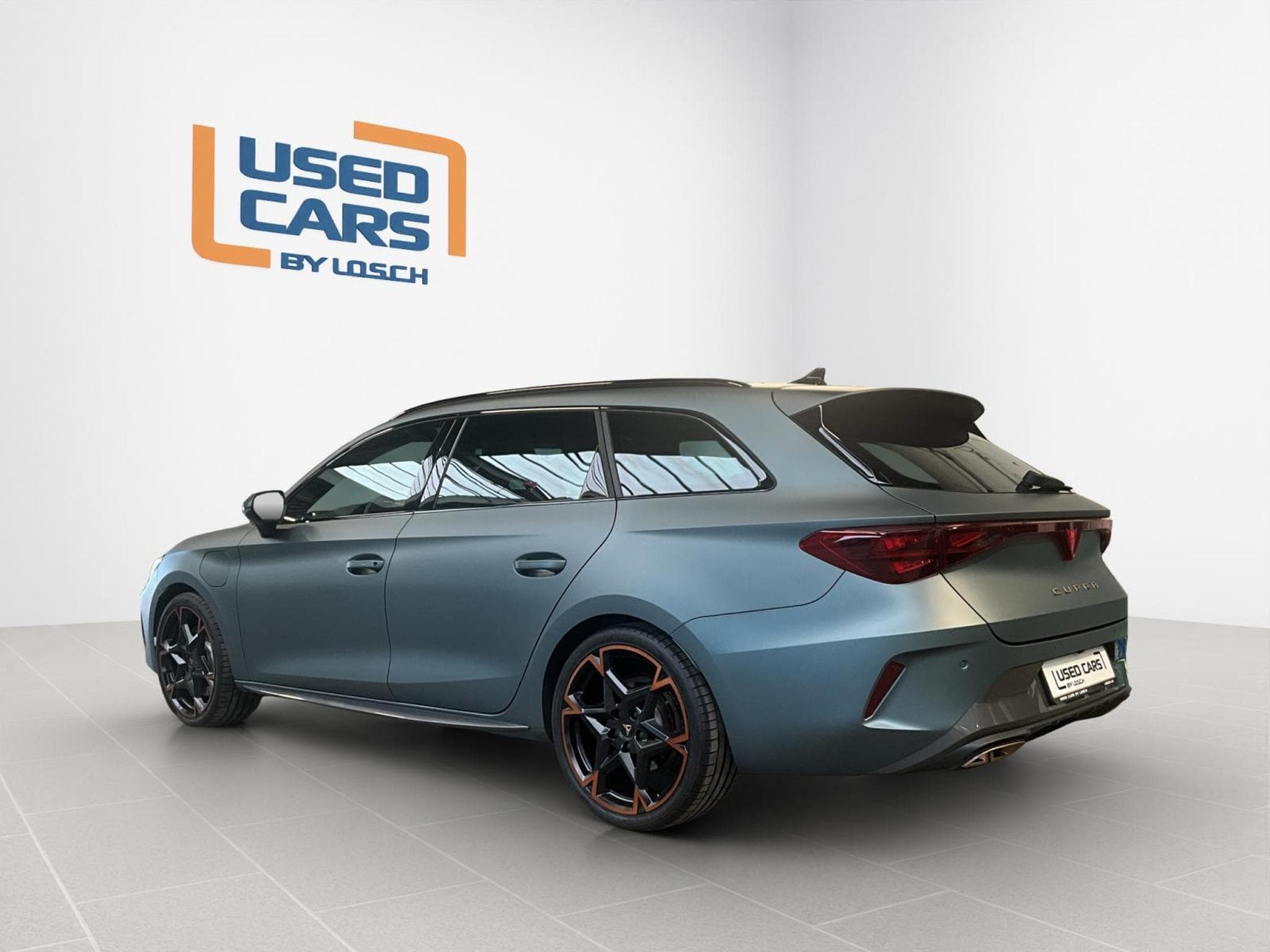 Cupra Leon ST+VZ+PHEV+DSG+Sound-immersive+Skyline+LM19 (2025) - Photo 5