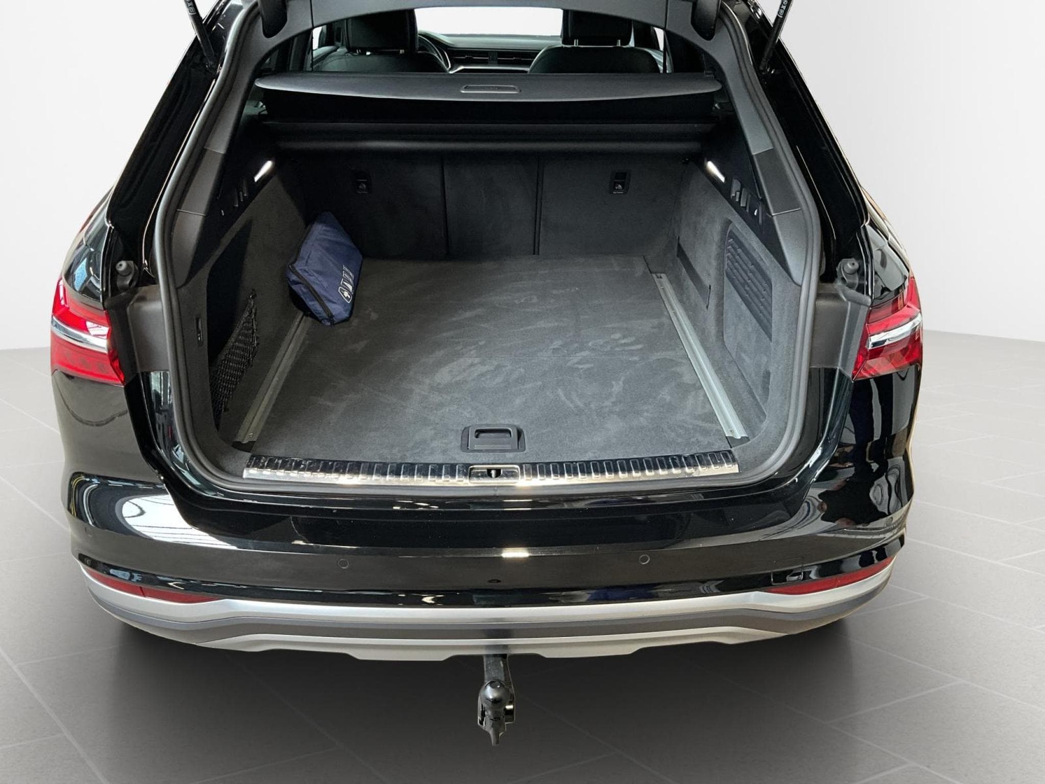 Audi A6 Quattro+50TDI+tiptronic+360°+ (2023) - Photo 17
