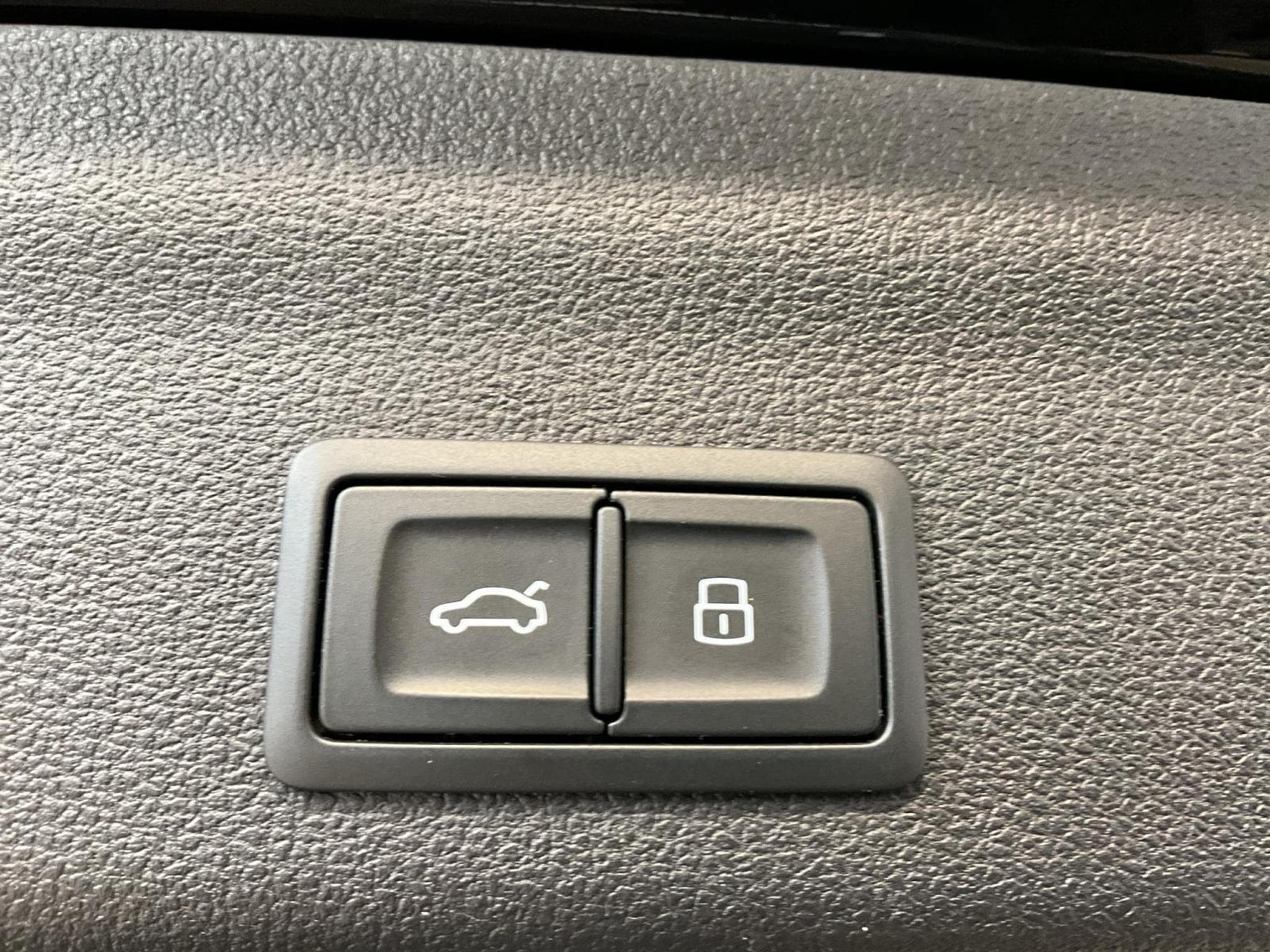 Audi A6 Quattro+50TDI+tiptronic+360°+ (2023) - Photo 19