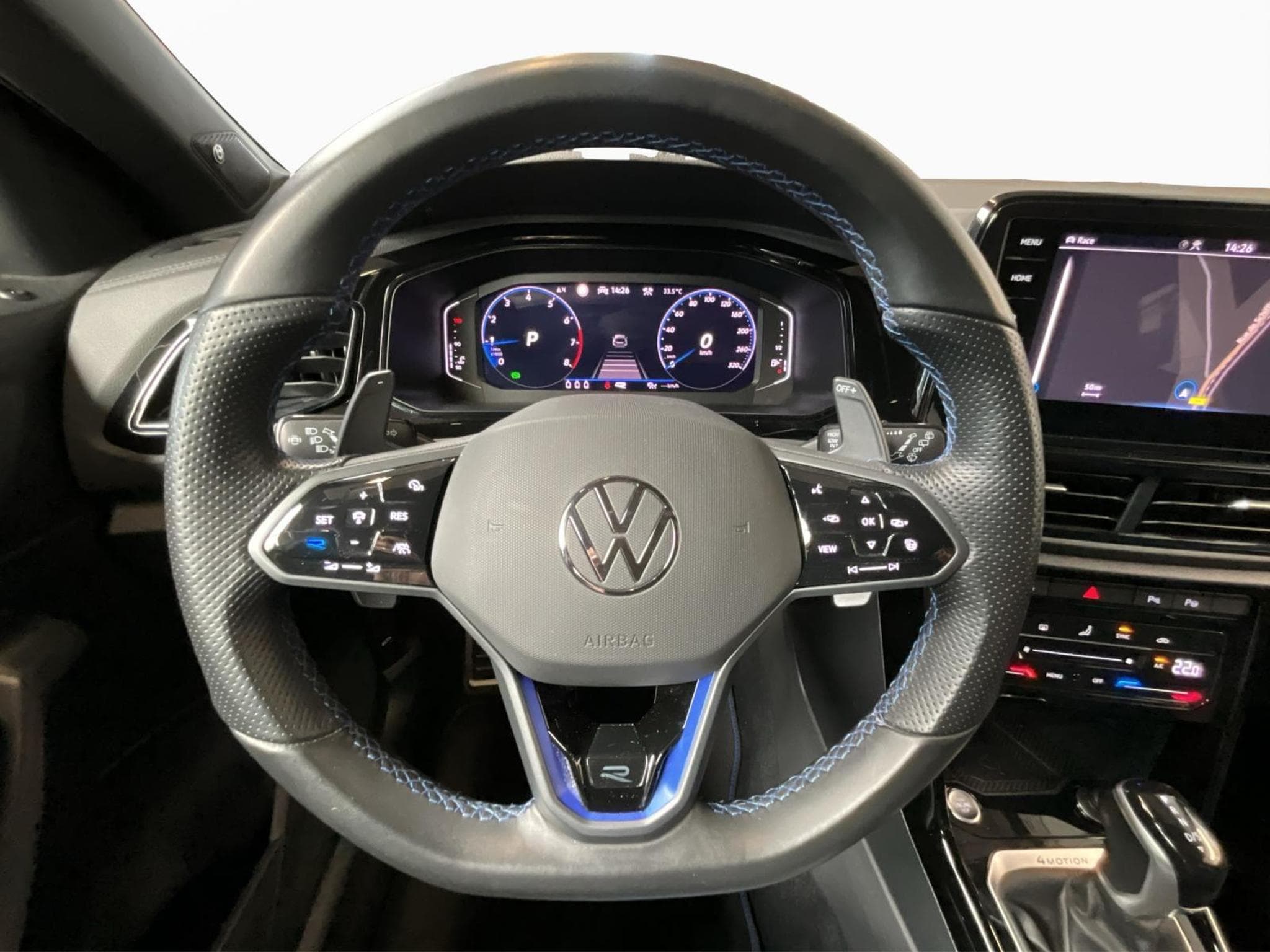 VW T-Roc R+DSG+4Motion+LM19+Matrix+Navi+BlackStyle (2024) - Photo 10