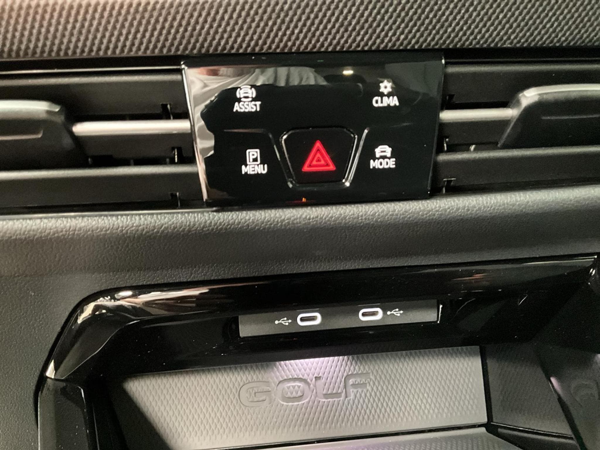 VW Golf GTI+DSG+Pano+Matrix-LED+P.Tech.+Stand-H. (2025) - Photo 20