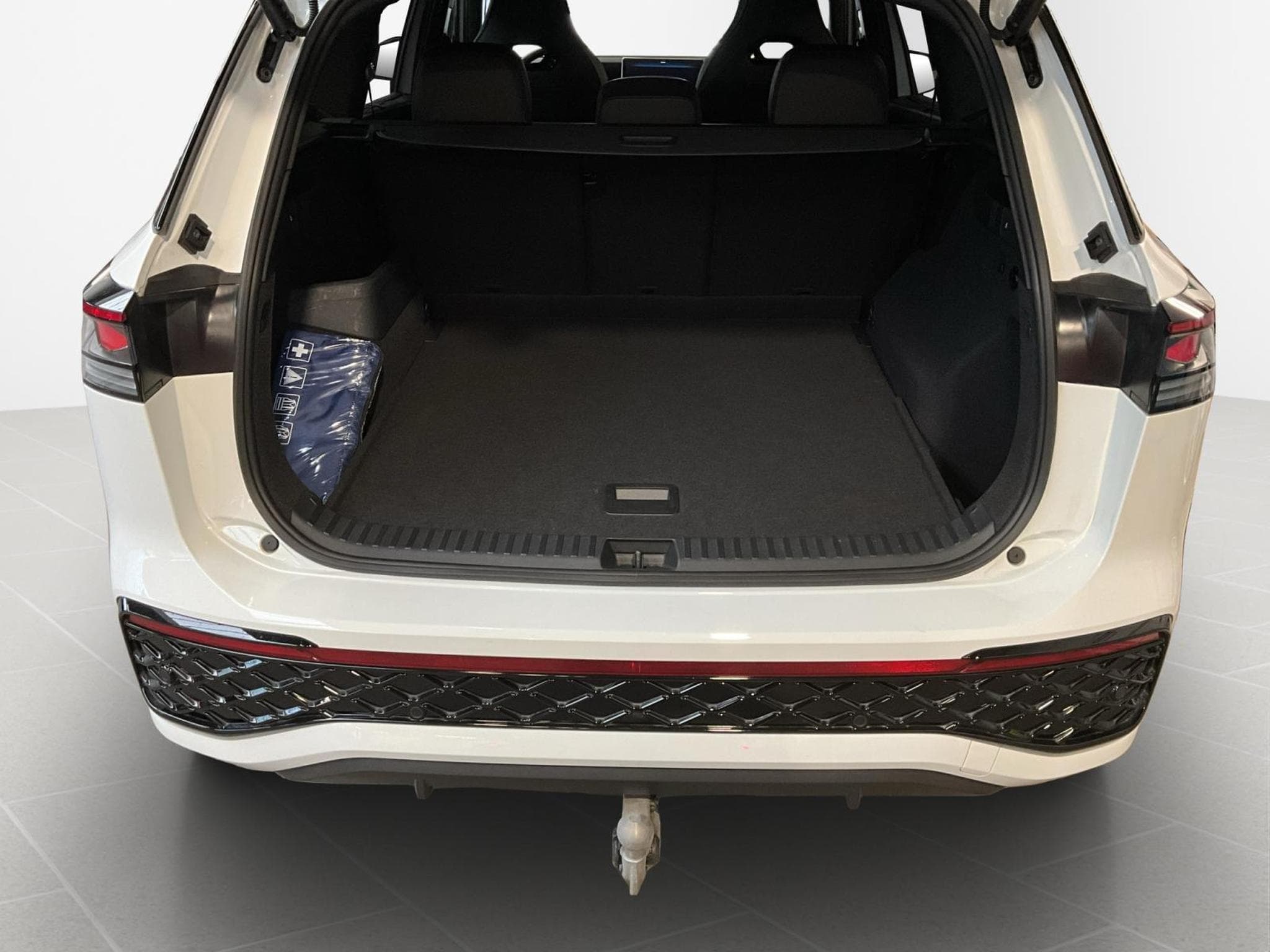 VW Tayron R-Line+DSG+4M+Black-Style+Pano+IQ-Drive+P.Info.+AHK (2025) - Photo 17