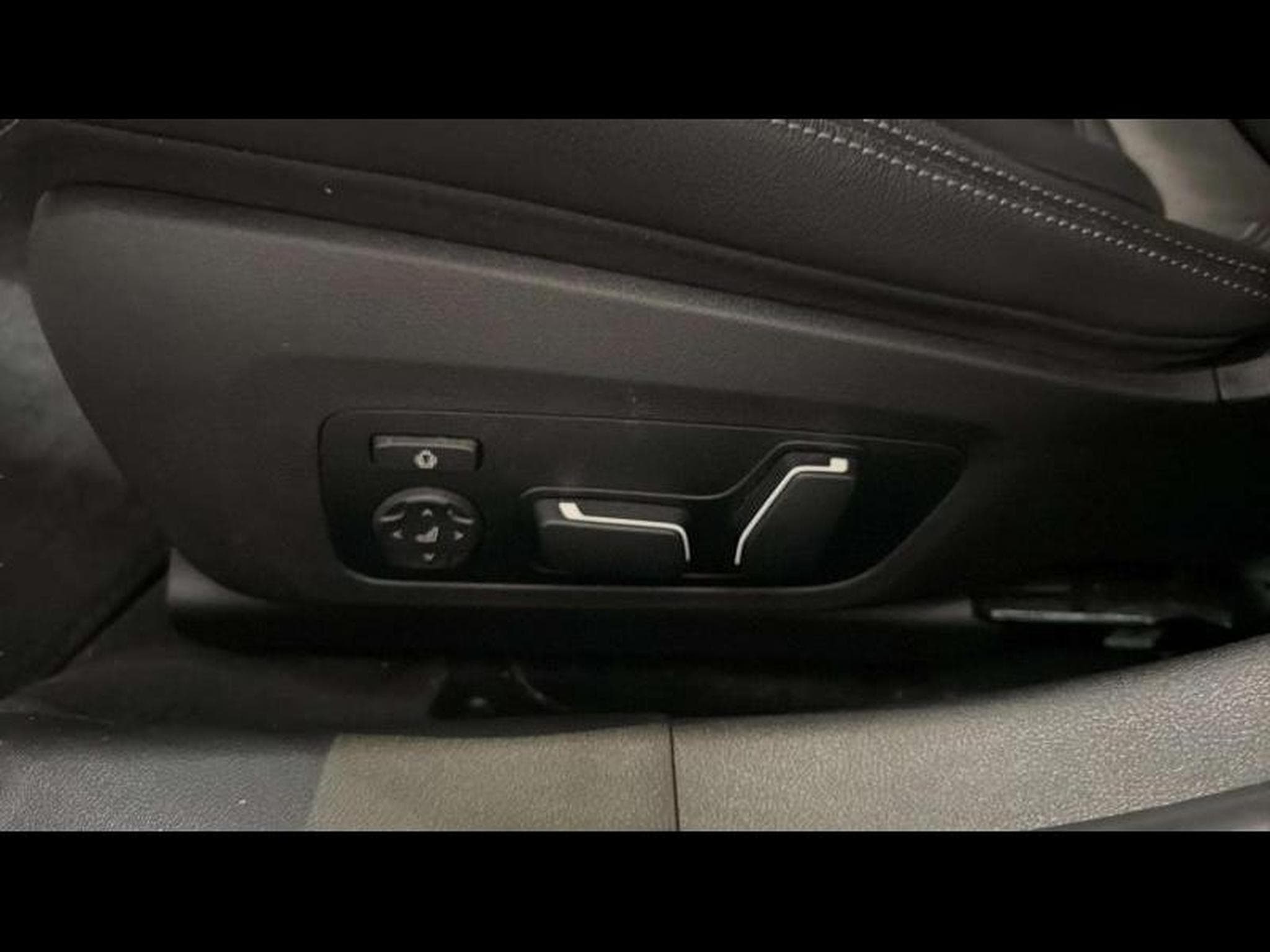 BMW 340 Berline (2025) - Photo 13