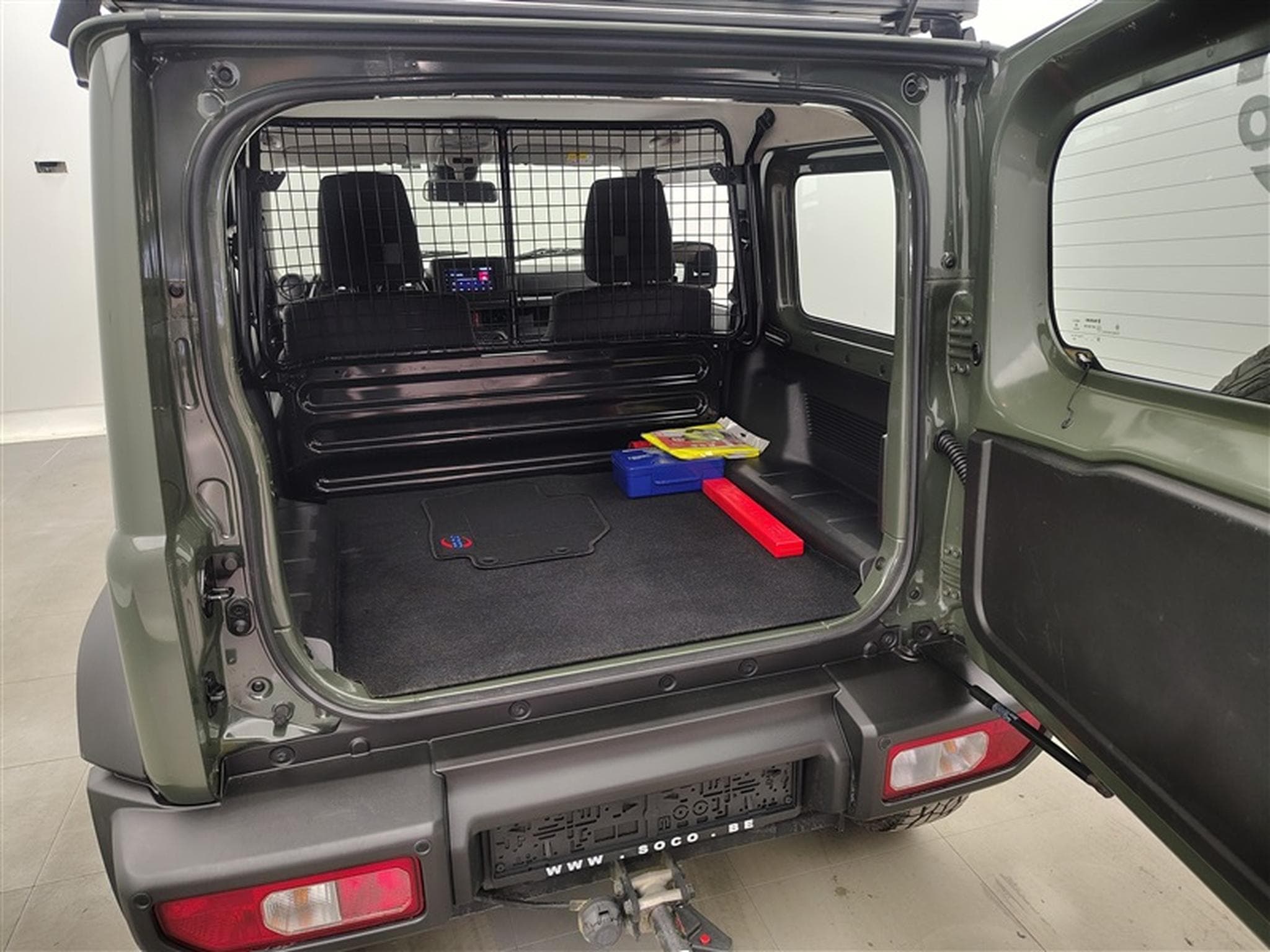 Suzuki Jimny 1.5i 4x4 GL (2023) - Foto 14