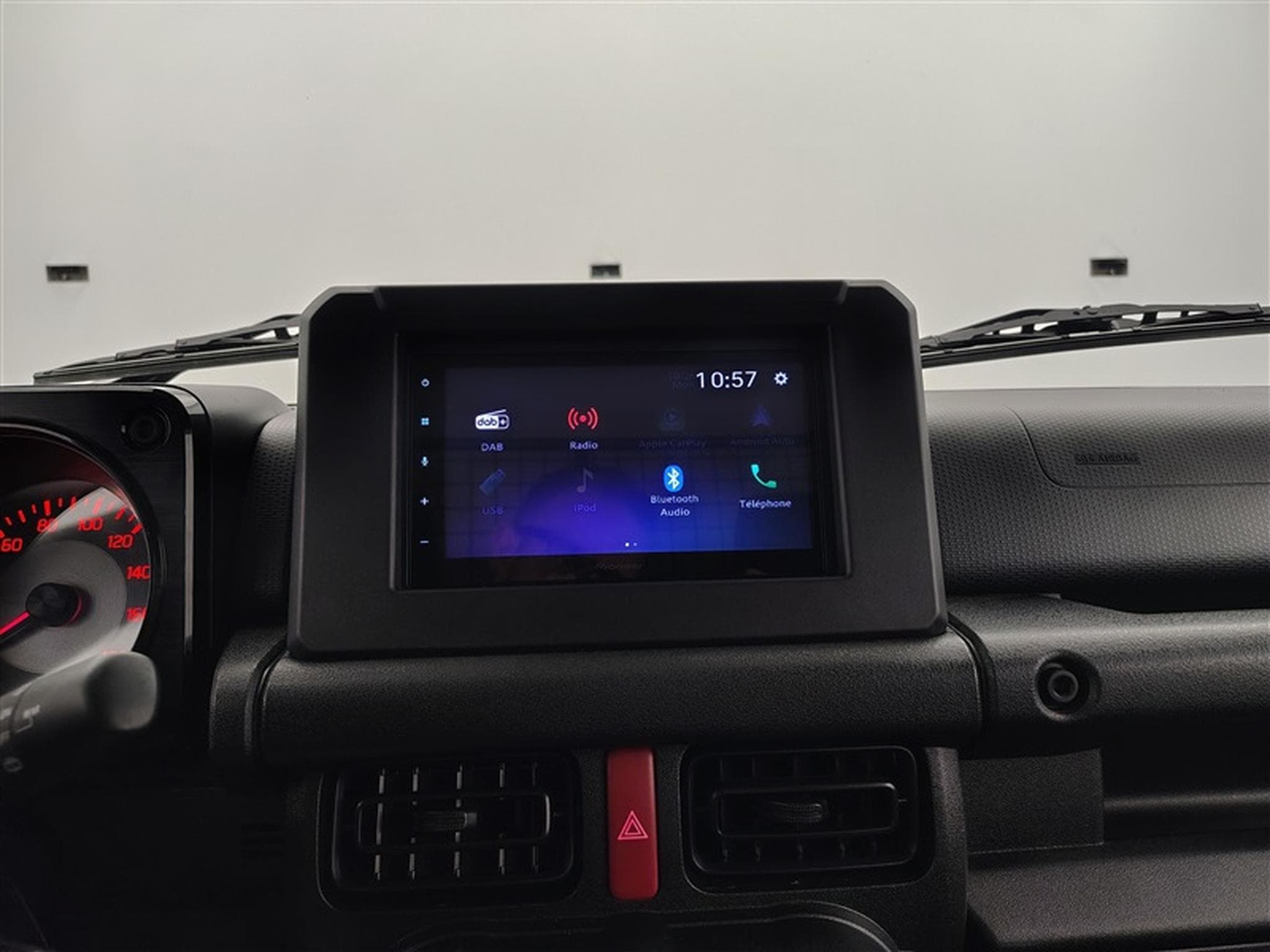 Suzuki Jimny 1.5i 4x4 GL (2023) - Foto 19