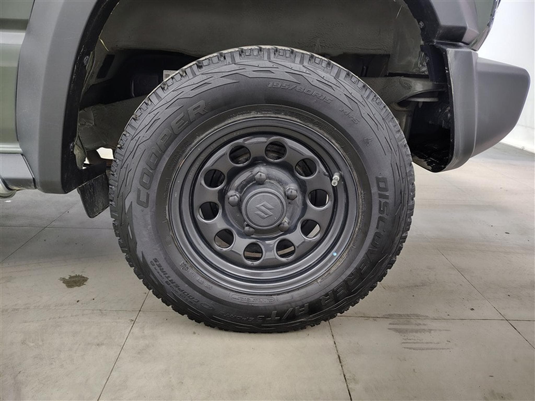 Suzuki Jimny 1.5i 4x4 GL (2023) - Foto 6