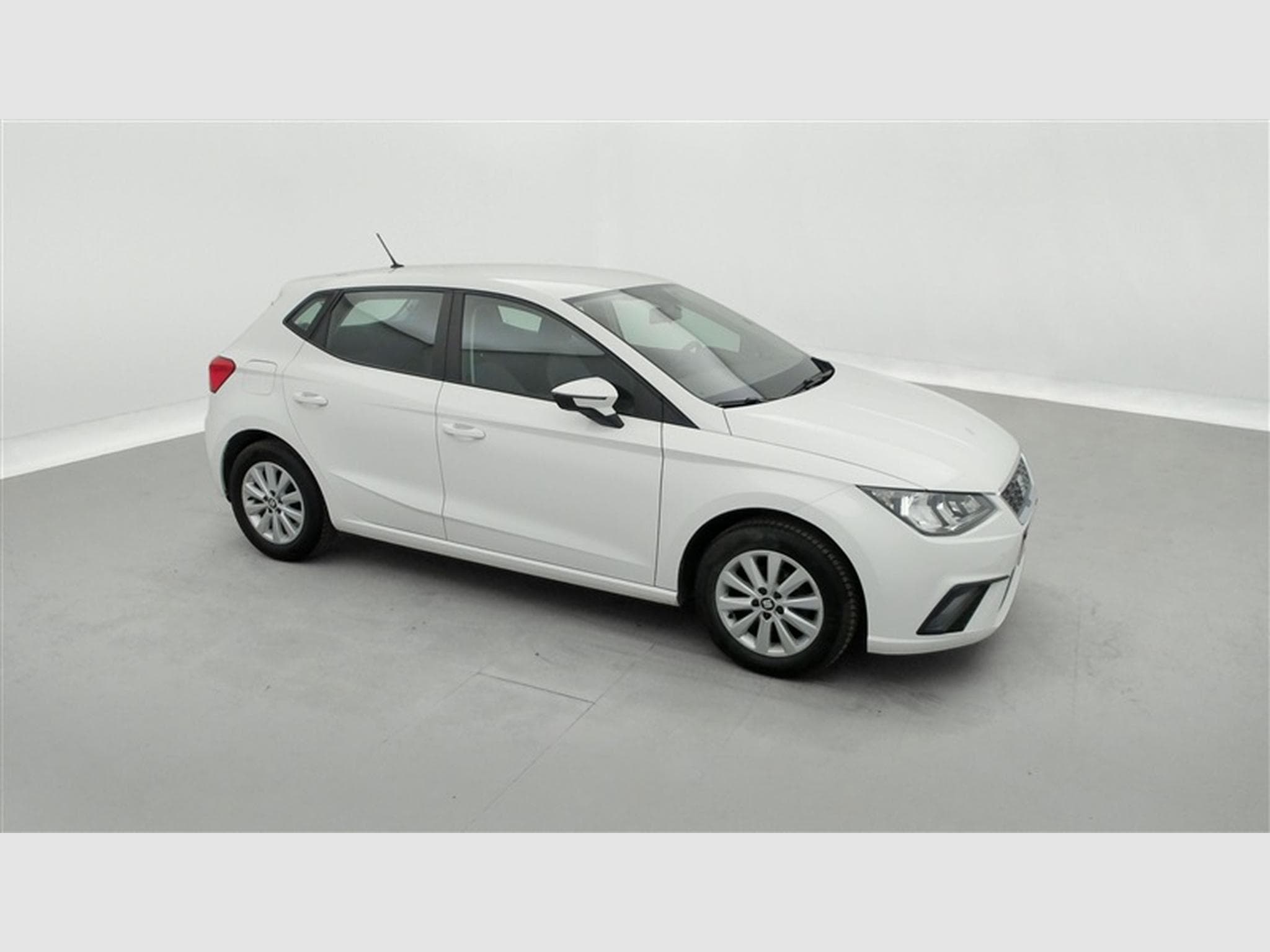 Seat Ibiza 1.0i 75cvStyle FULL LINK/CLIM/CRUISE/JA 15" (2018) - Foto 22