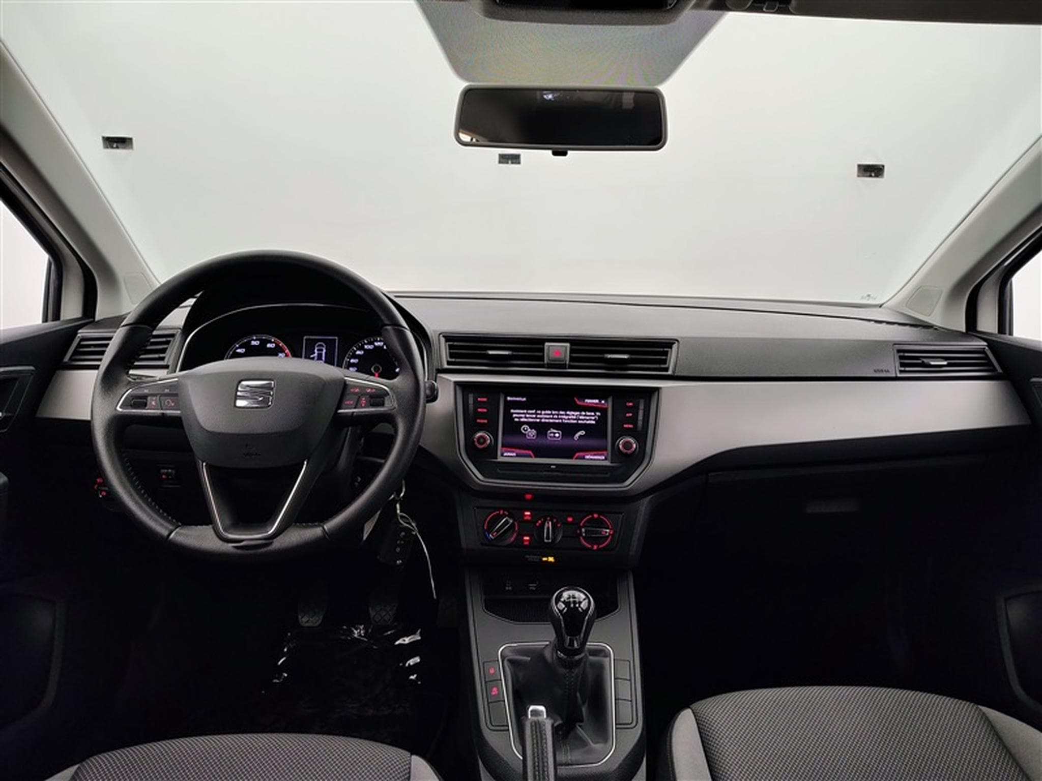 Seat Ibiza 1.0i 75cvStyle FULL LINK/CLIM/CRUISE/JA 15" (2018) - Foto 8
