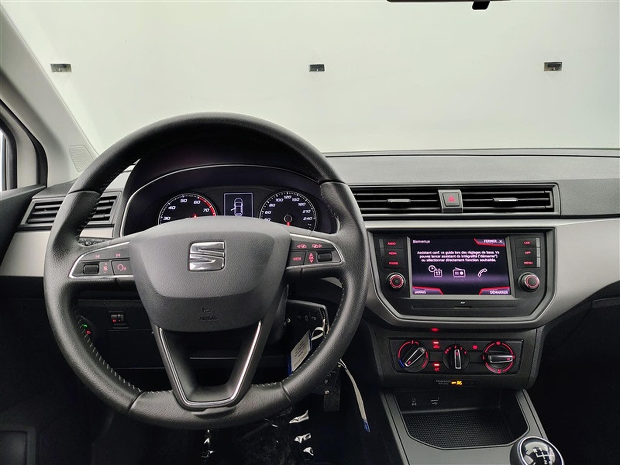 Seat Ibiza 1.0i 75cvStyle FULL LINK/CLIM/CRUISE/JA 15" (2018) - Foto 9