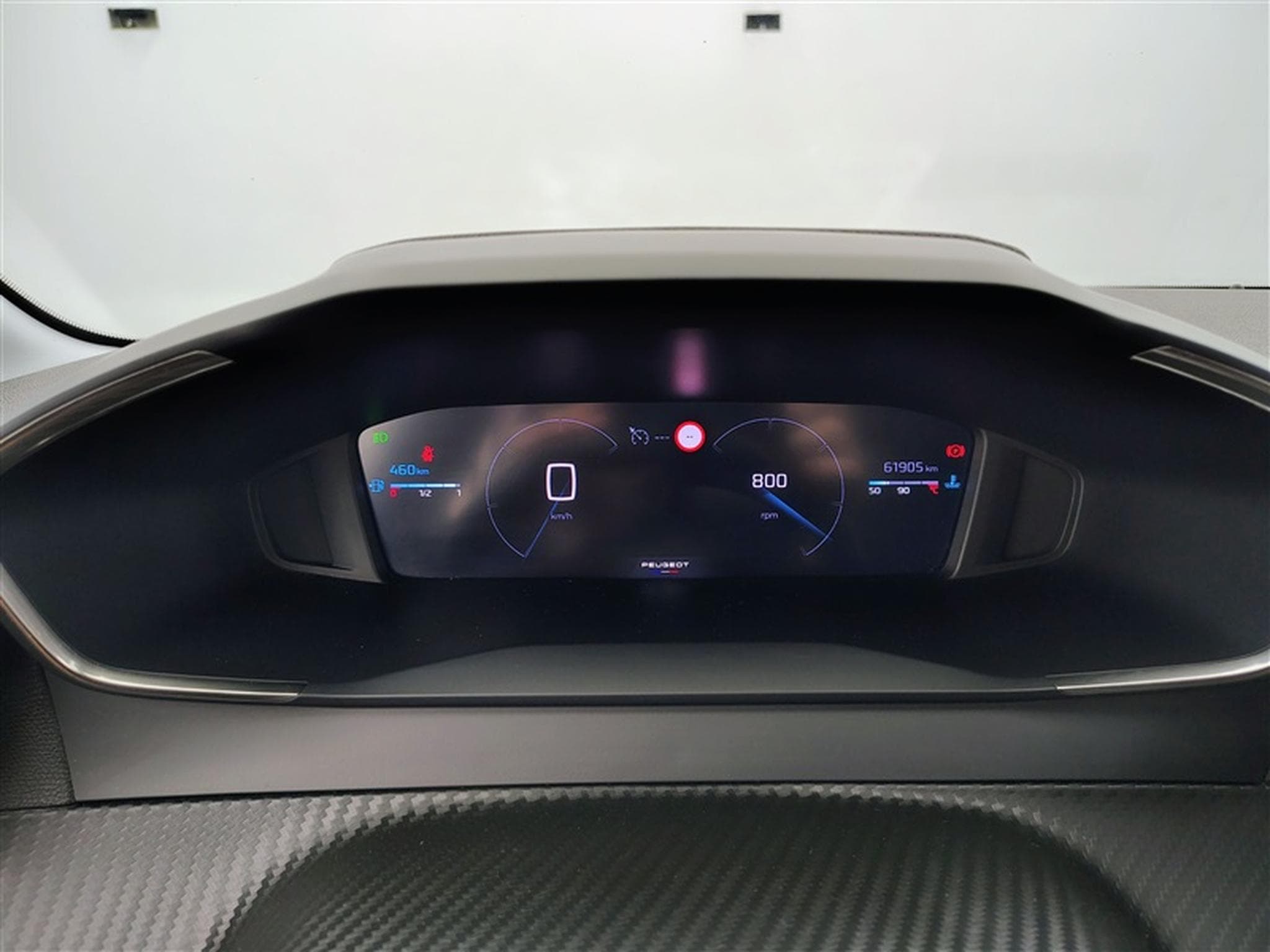 Peugeot 208 1.2i PureTech 100Cv Allure CARPLAY / PDC (2024) - Foto 10