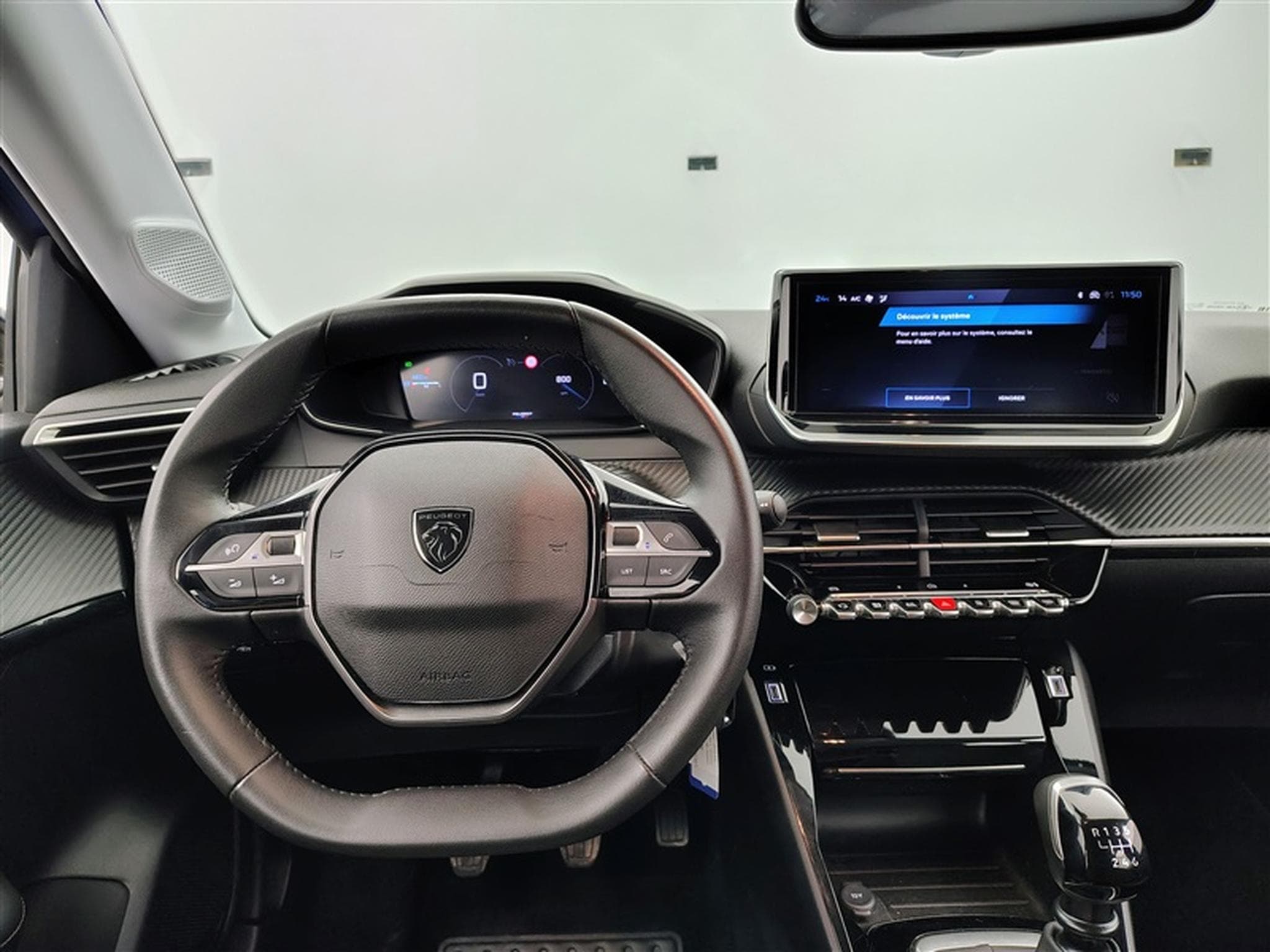 Peugeot 208 1.2i PureTech 100Cv Allure CARPLAY / PDC (2024) - Foto 9