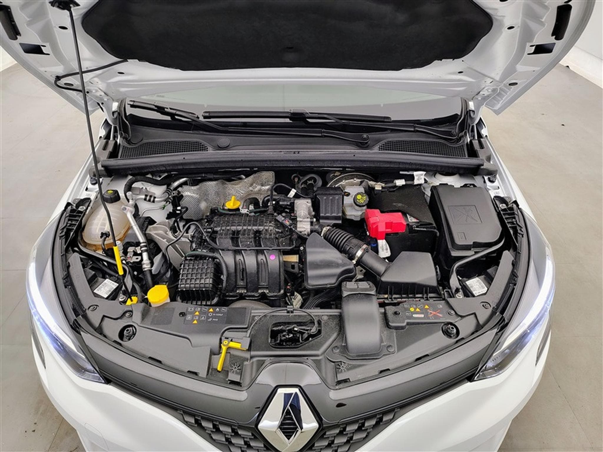 Renault Clio 1.0i SCe 65cv Zen CLIM / FULL LED / CRUISE / BLUETOOTH (2023) - Foto 18
