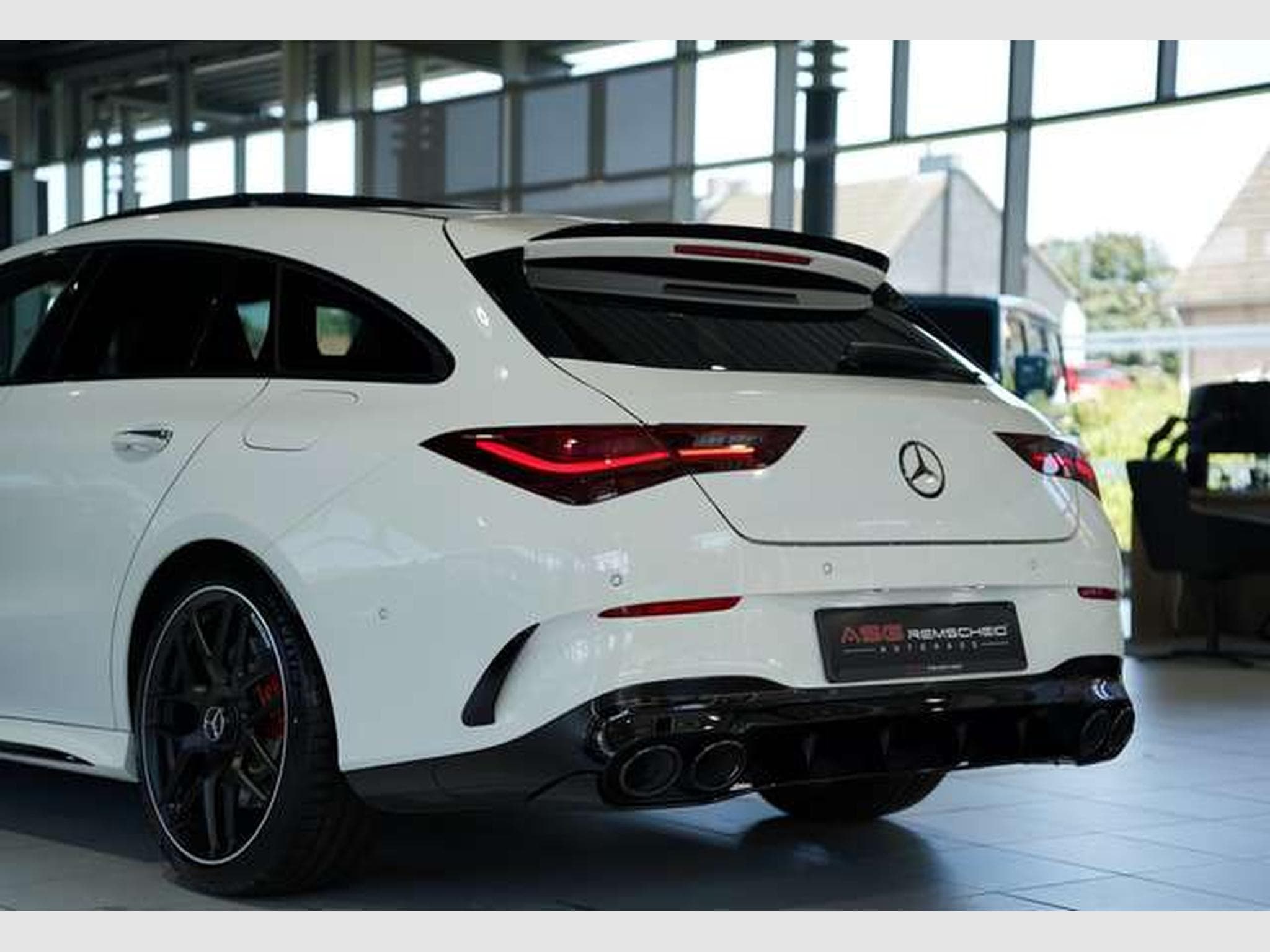 Mercedes CLA 45 AMG S 4M 2.H *19 *Schale (2025) - Foto 12