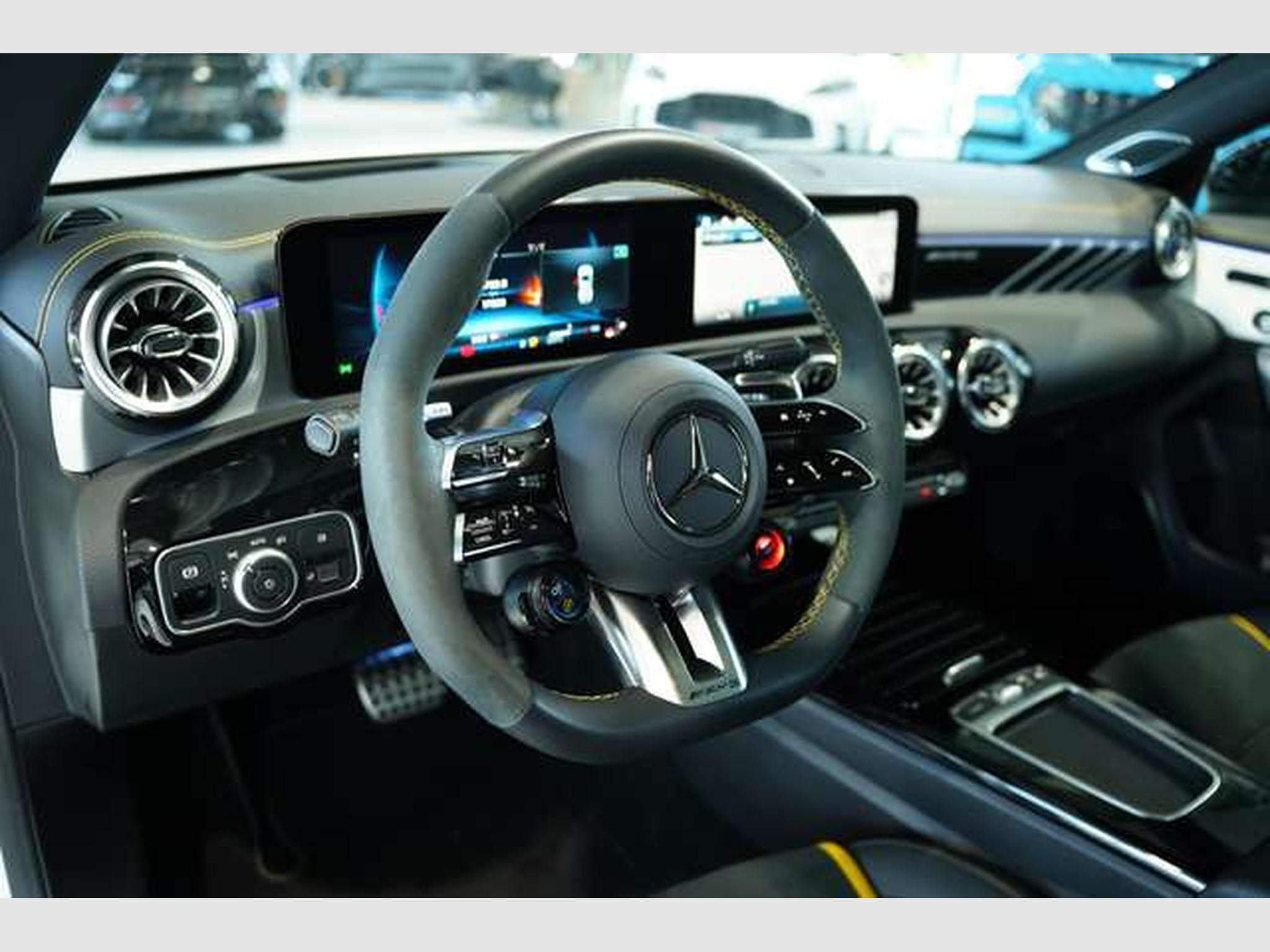 Mercedes CLA 45 AMG S 4M 2.H *19 *Schale (2025) - Foto 35