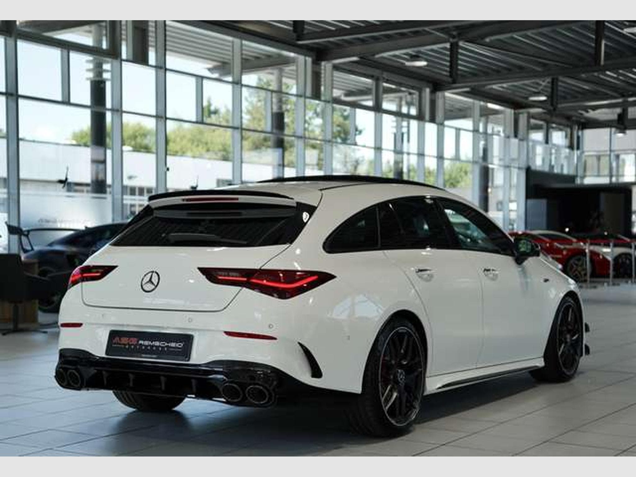 Mercedes CLA 45 AMG S 4M 2.H *19 *Schale (2025) - Foto 8