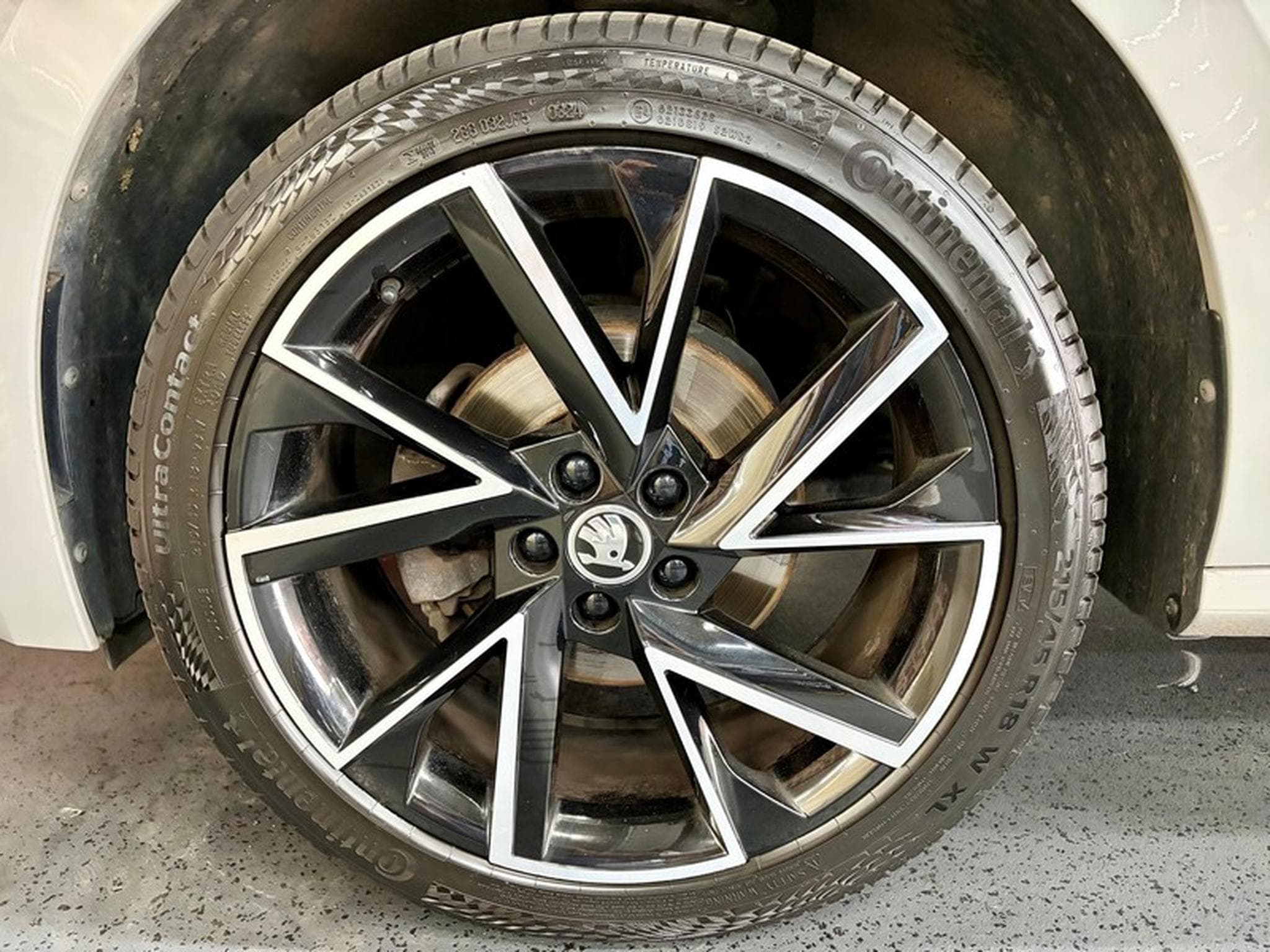 Skoda Kamiq Kamiq 1.0 TSi 110cv Auto MONTE CARLO (2022) - Photo 3