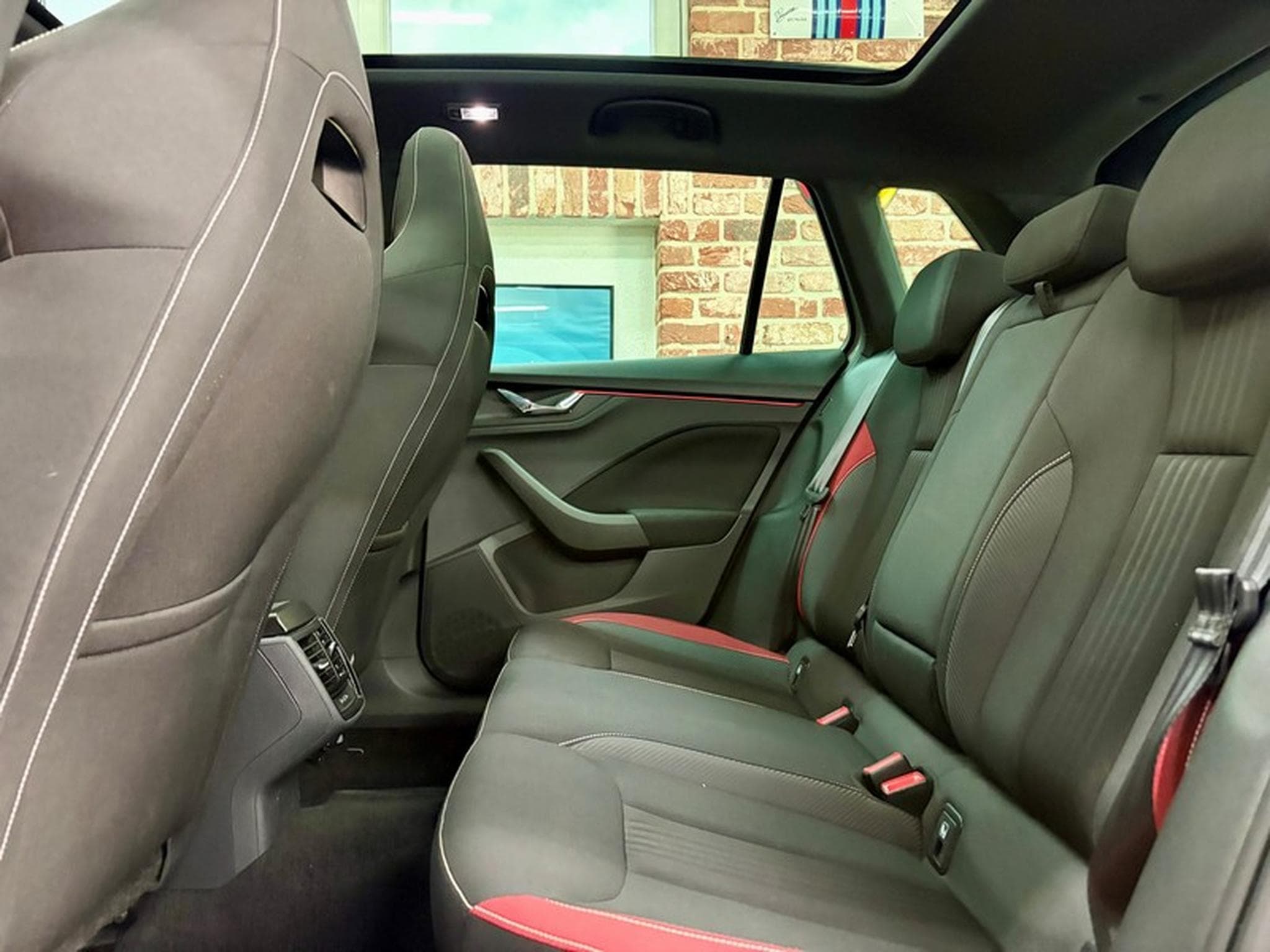 Skoda Kamiq Kamiq 1.0 TSi 110cv Auto MONTE CARLO (2022) - Photo 6