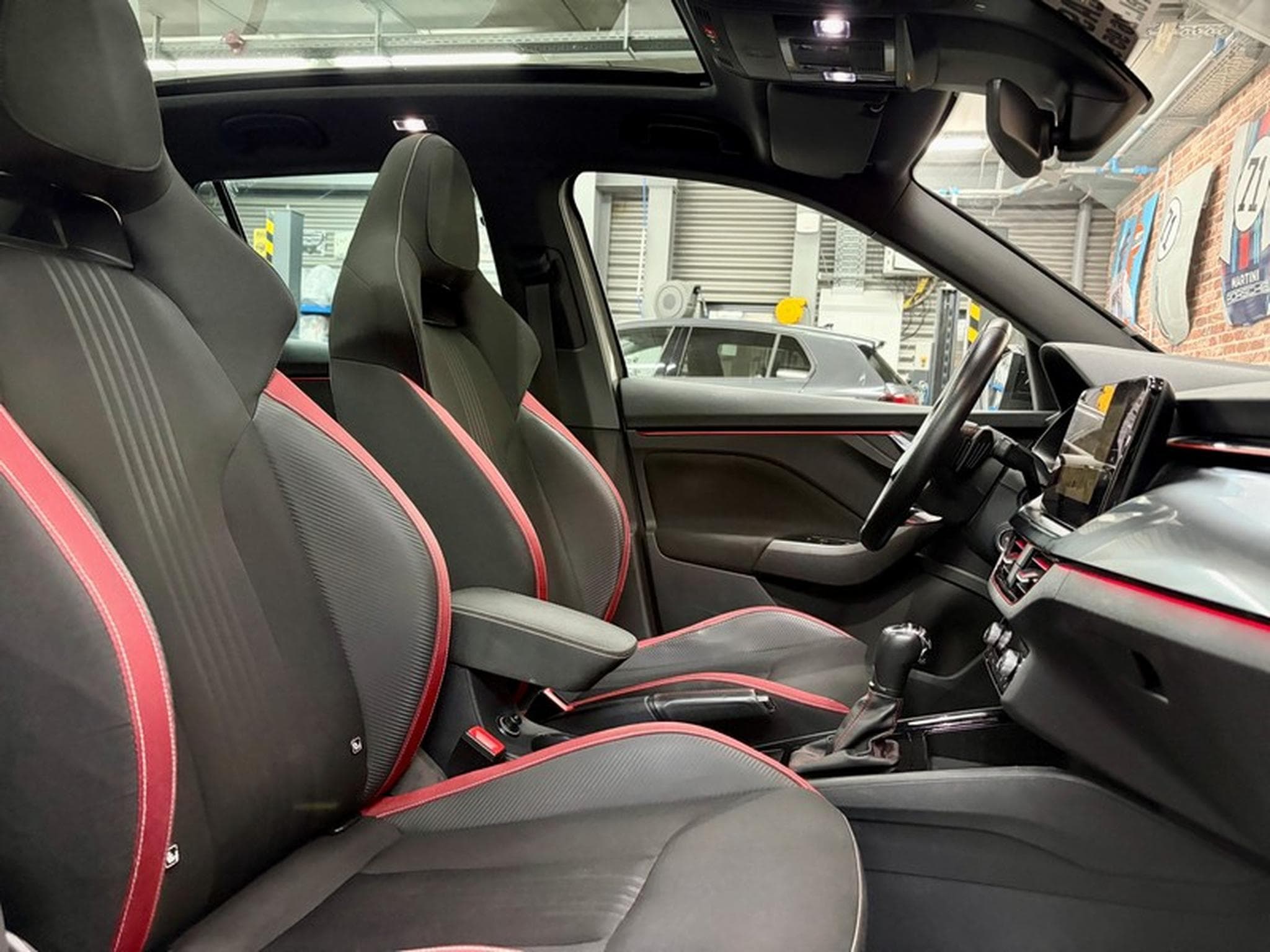 Skoda Kamiq Kamiq 1.0 TSi 110cv Auto MONTE CARLO (2022) - Photo 8