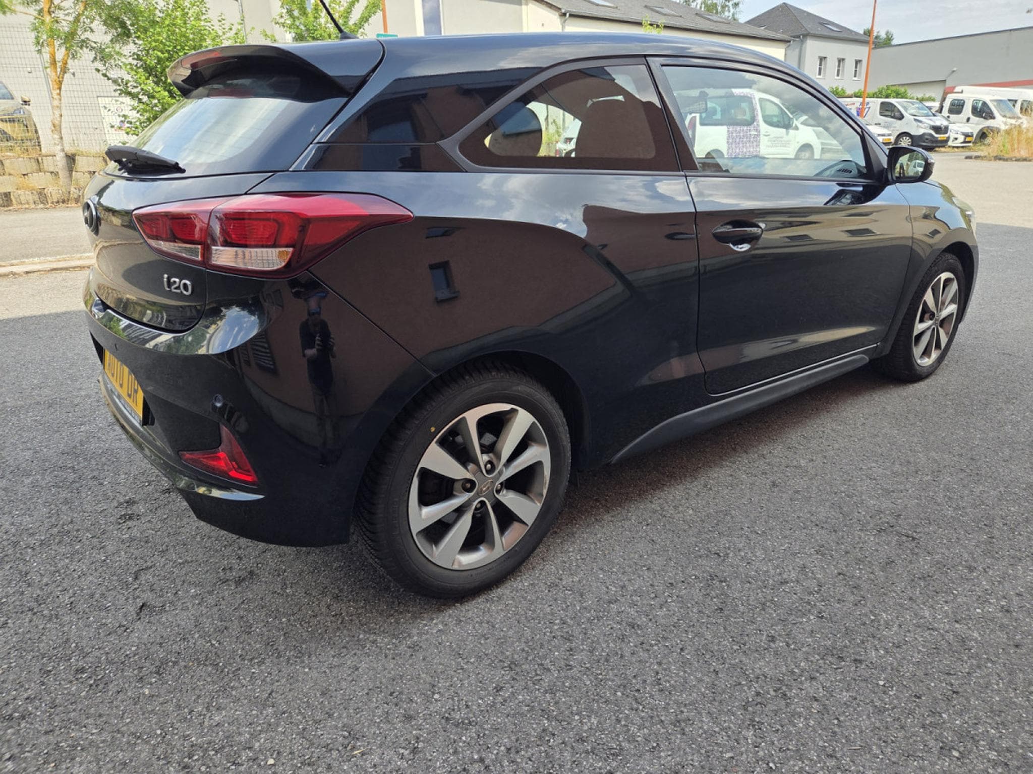 Hyundai i20 Coupé Sport 120 CV Garantie 12 Mois (2017) - Photo 8