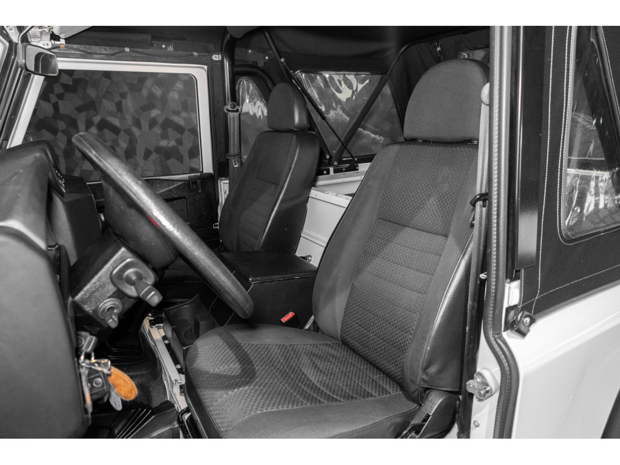 Land-Rover Defender CABRIOLET (2008) - Foto 10