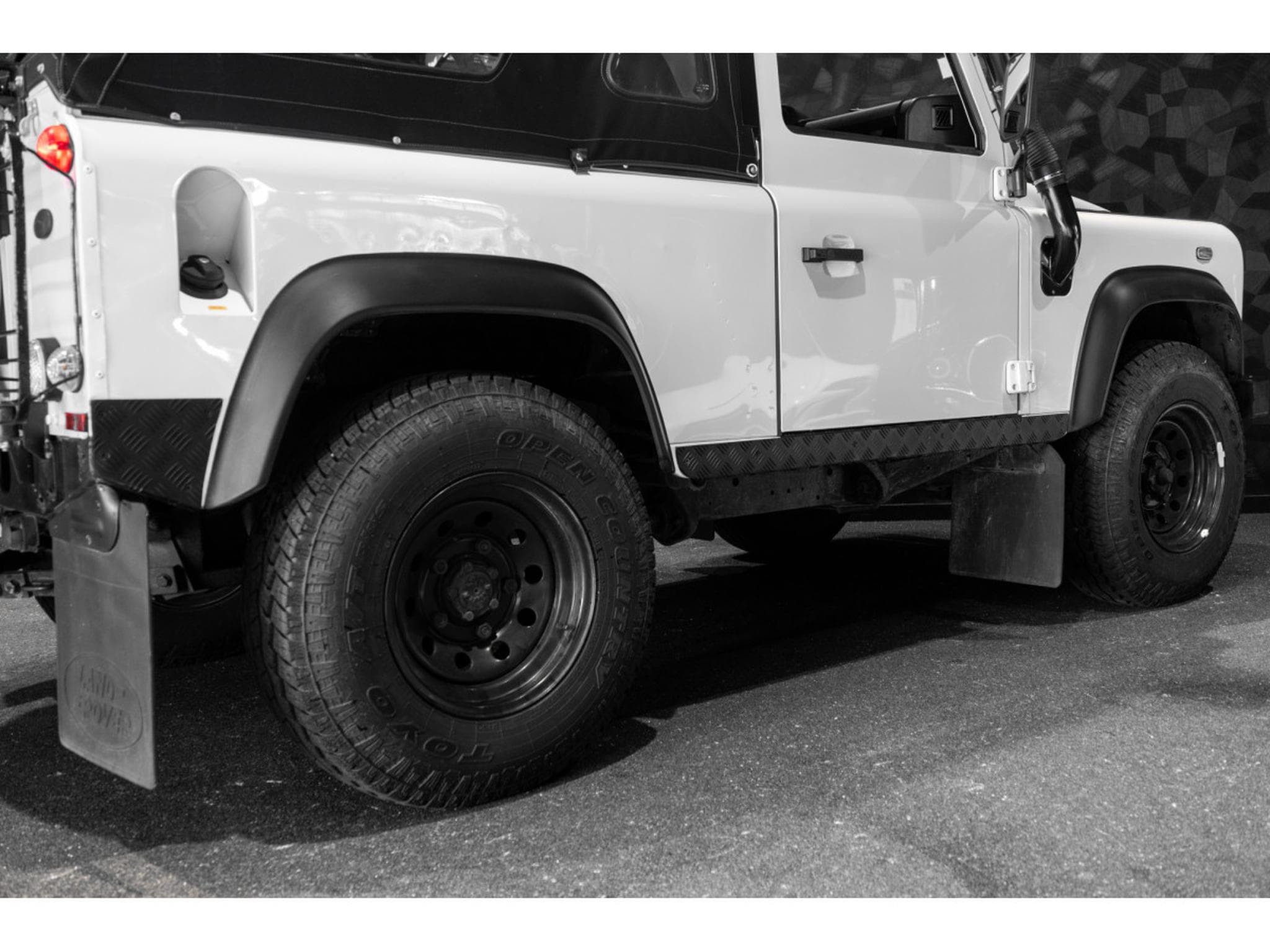 Land-Rover Defender CABRIOLET (2008) - Foto 24