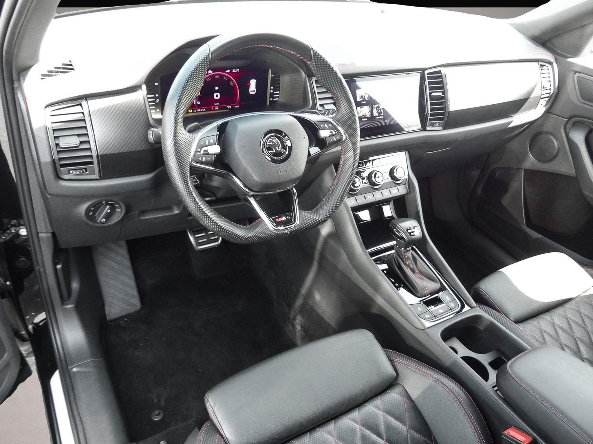 Skoda Kodiaq (2023) - Foto 6