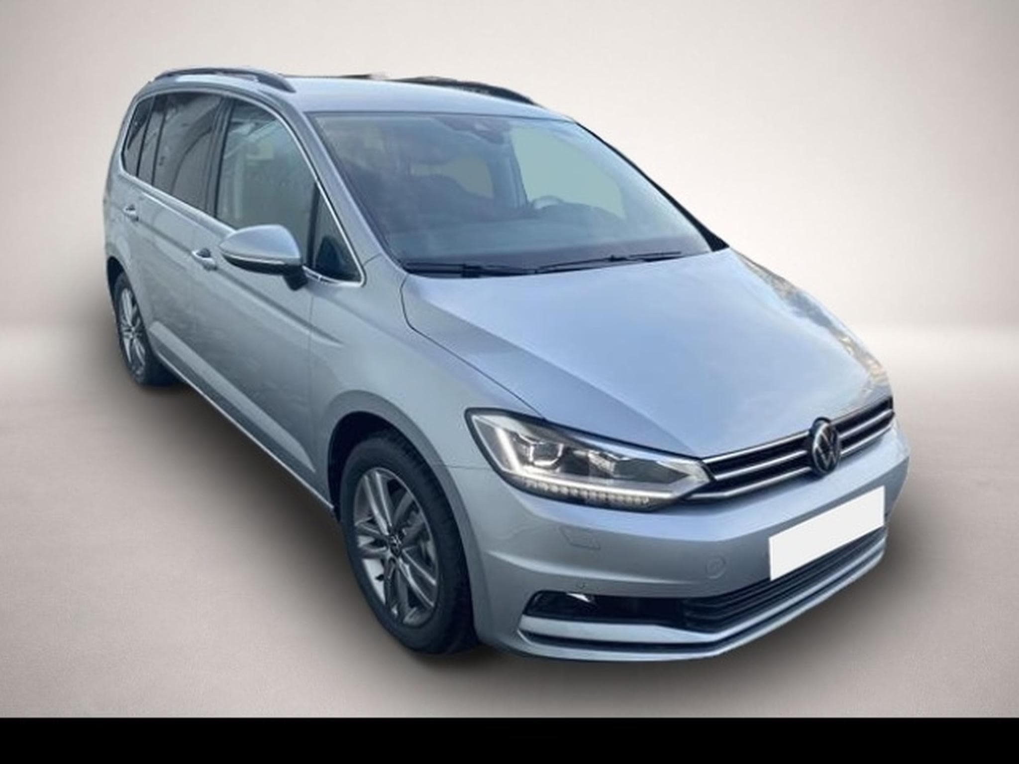 VW Touran (2026) - Photo 1