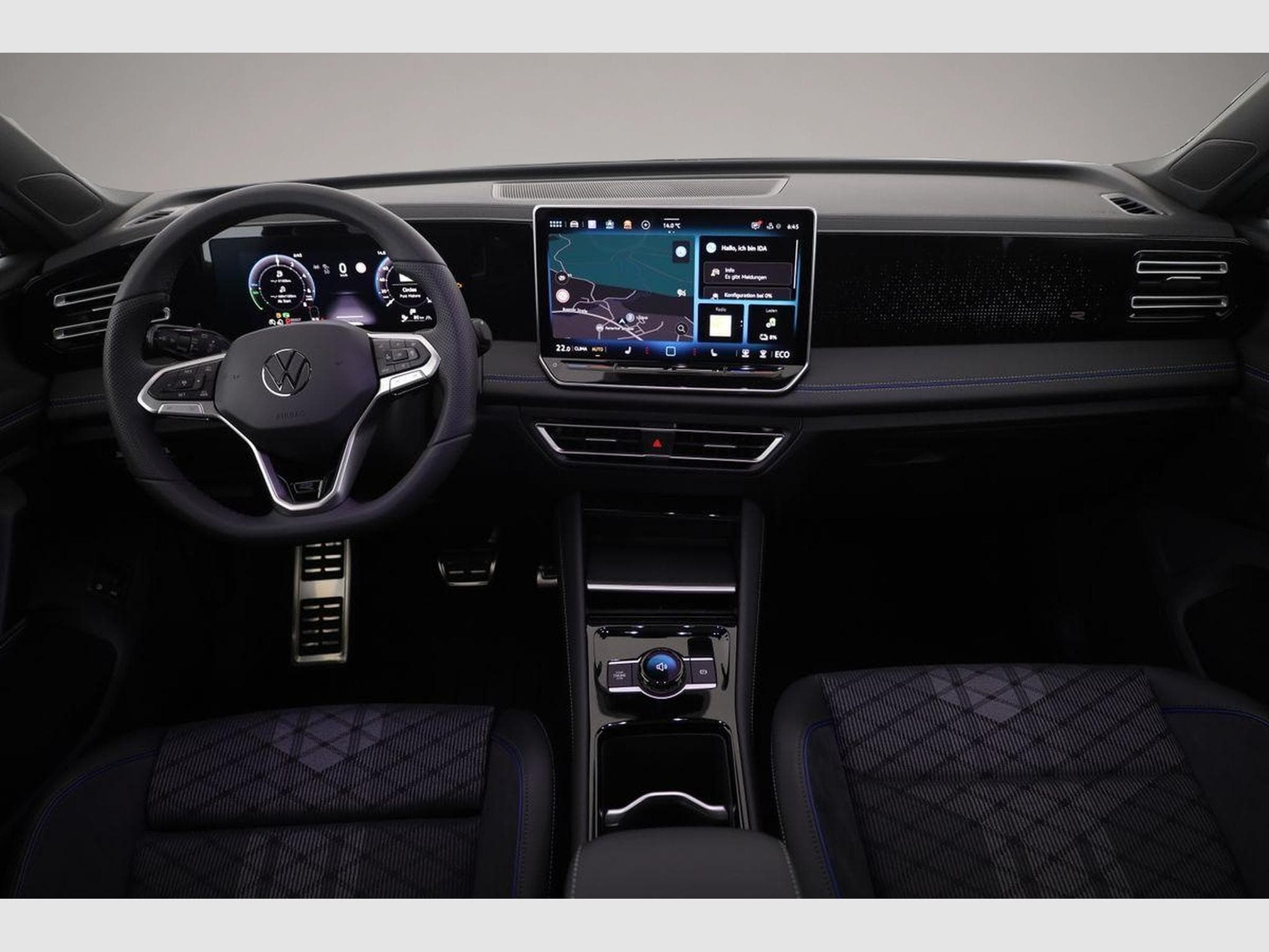 VW Tiguan (2025) - Photo 5