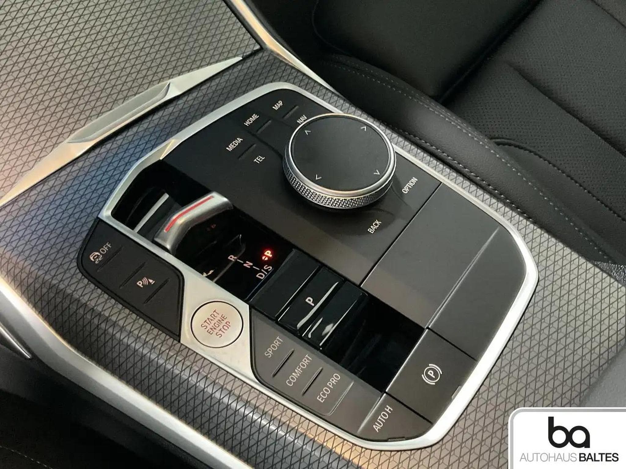 BMW 320 (2025) - Foto 10