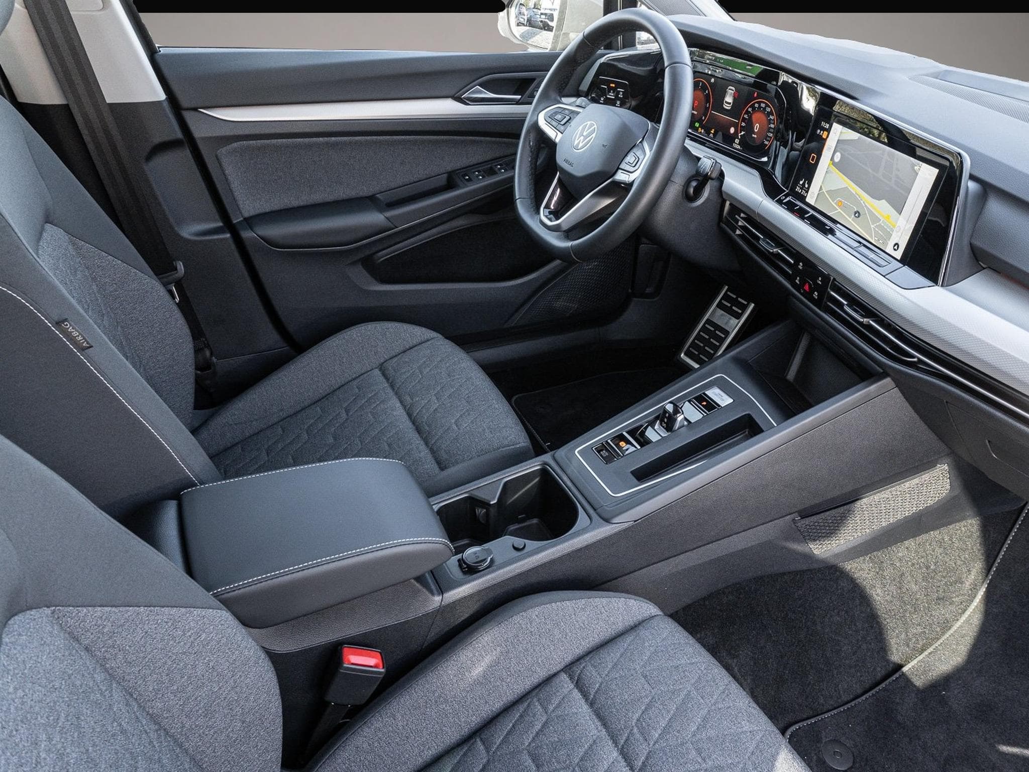 VW Golf (2024) - Foto 6