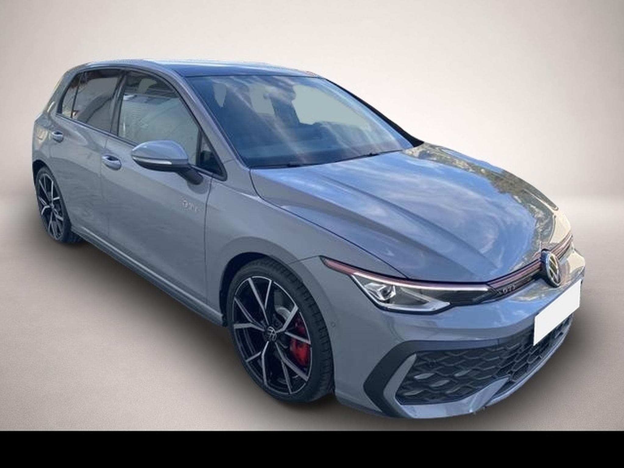 VW Golf (2025) - Foto 1