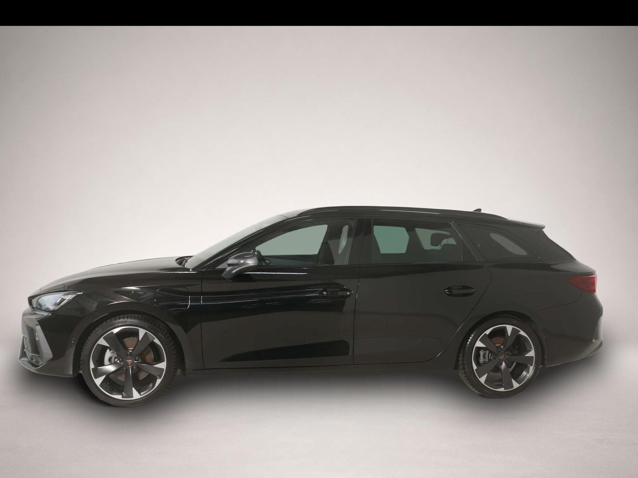 Cupra Leon (2025) - Photo 3