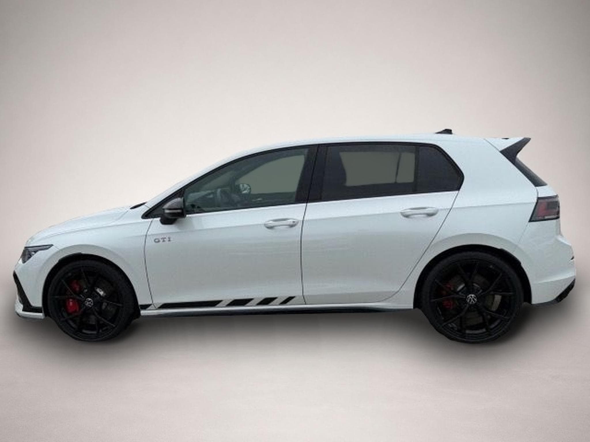 VW Golf (2024) - Photo 2
