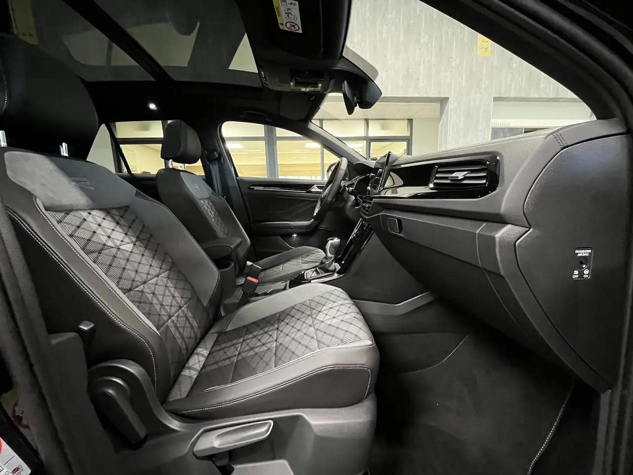 VW T-Roc (2025) - Foto 6