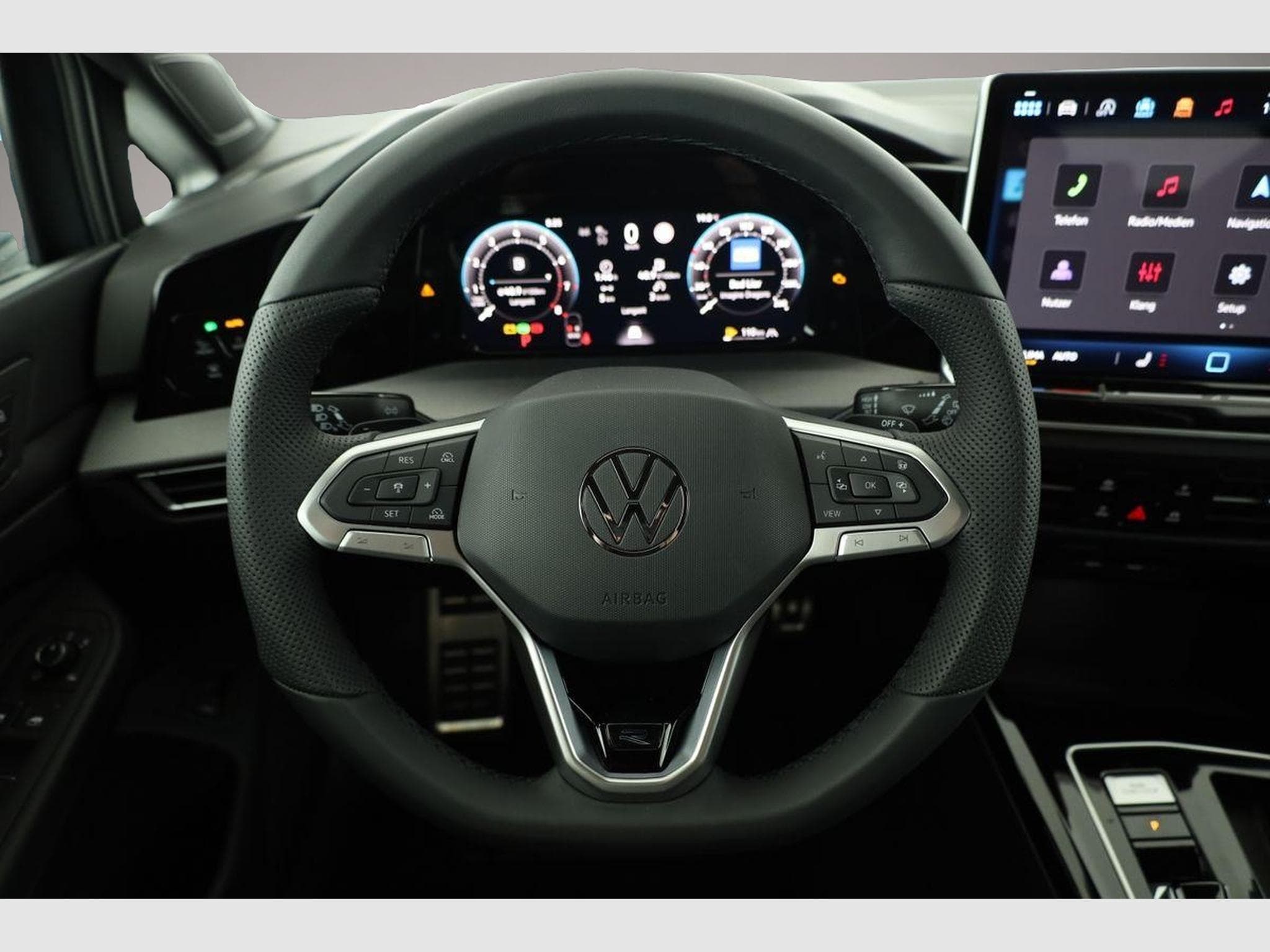 VW Golf (2026) - Photo 6