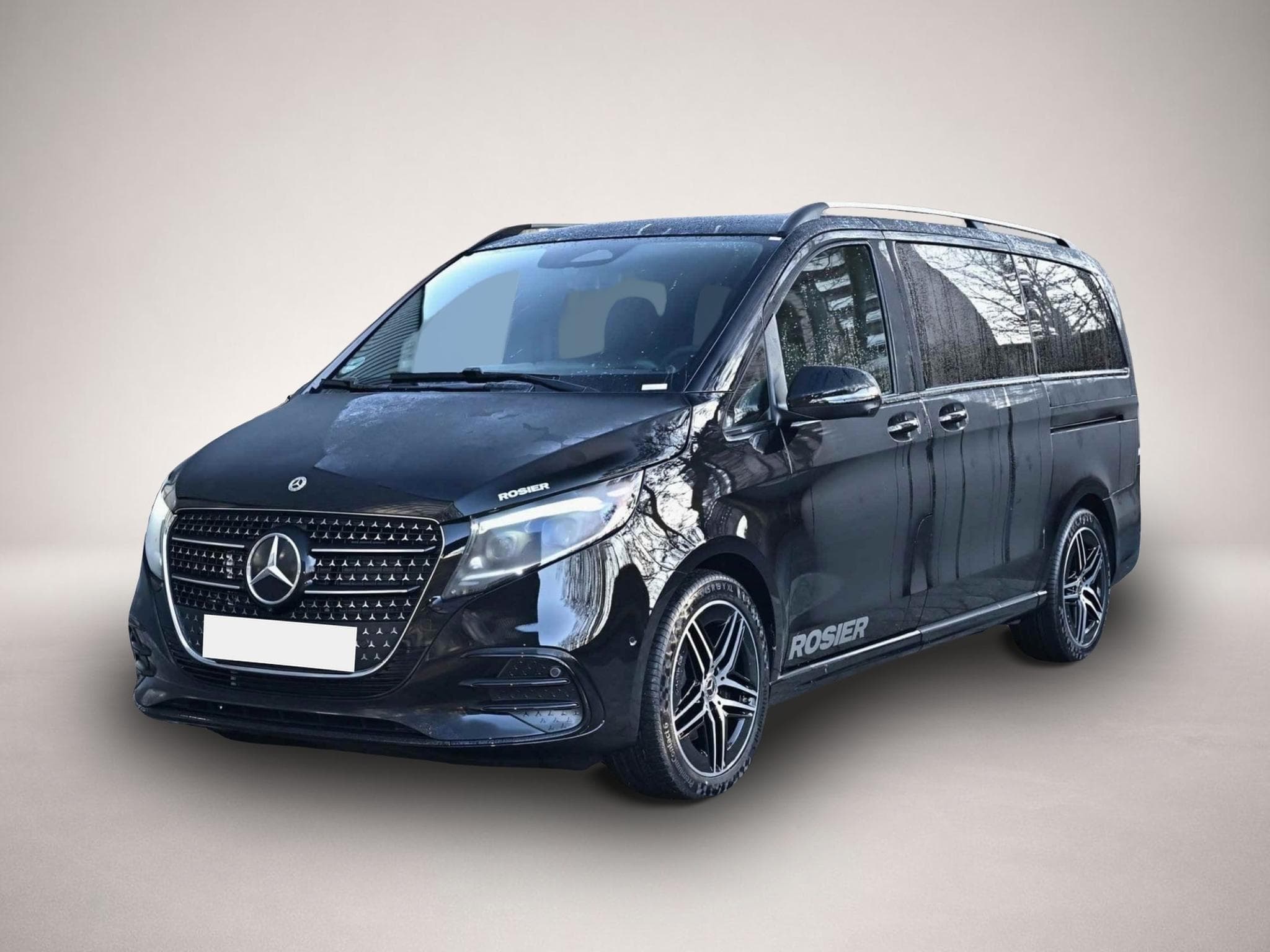 Mercedes 250 (2025) - Foto 1